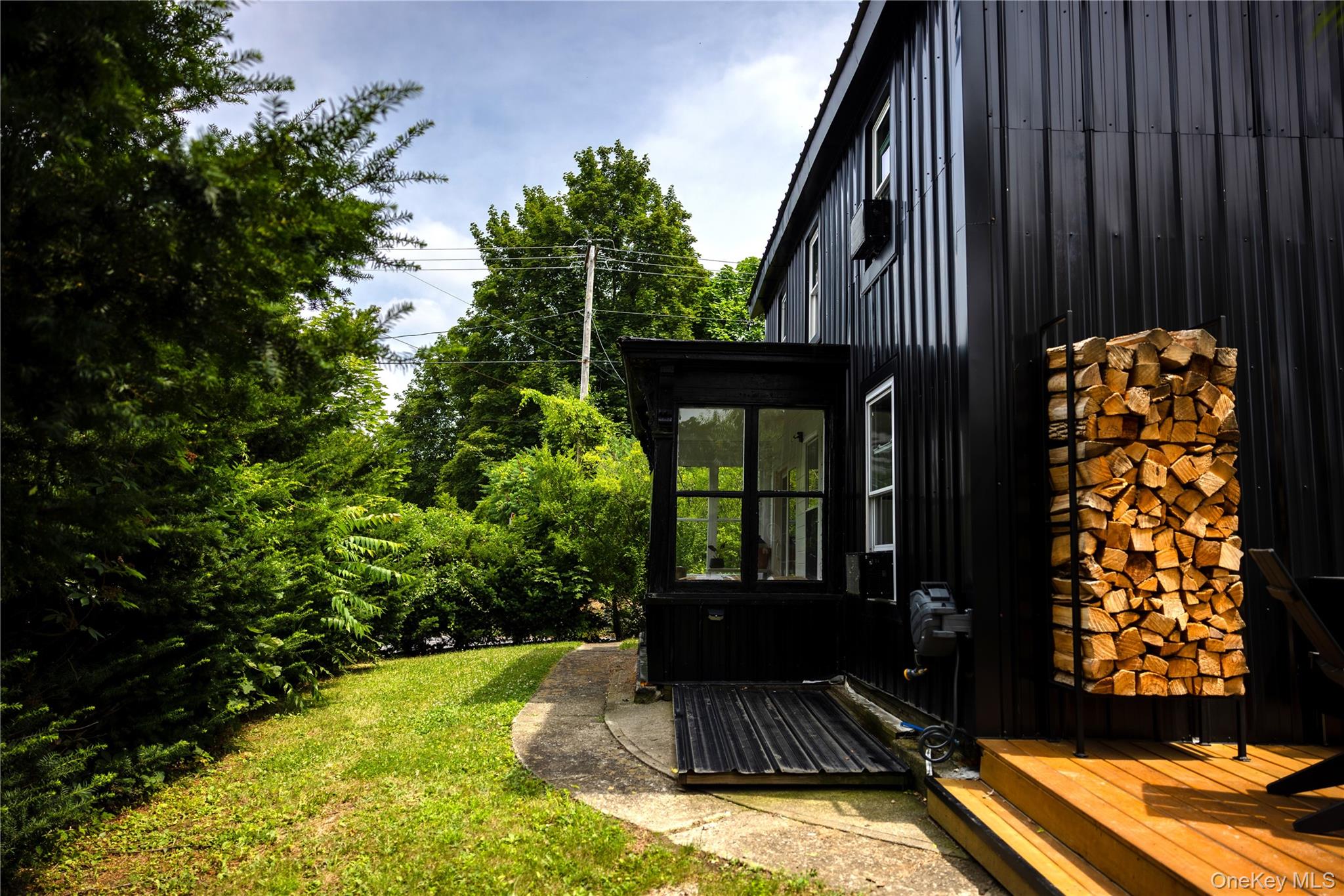 5628 State Route 9G, Hudson, NY 12534