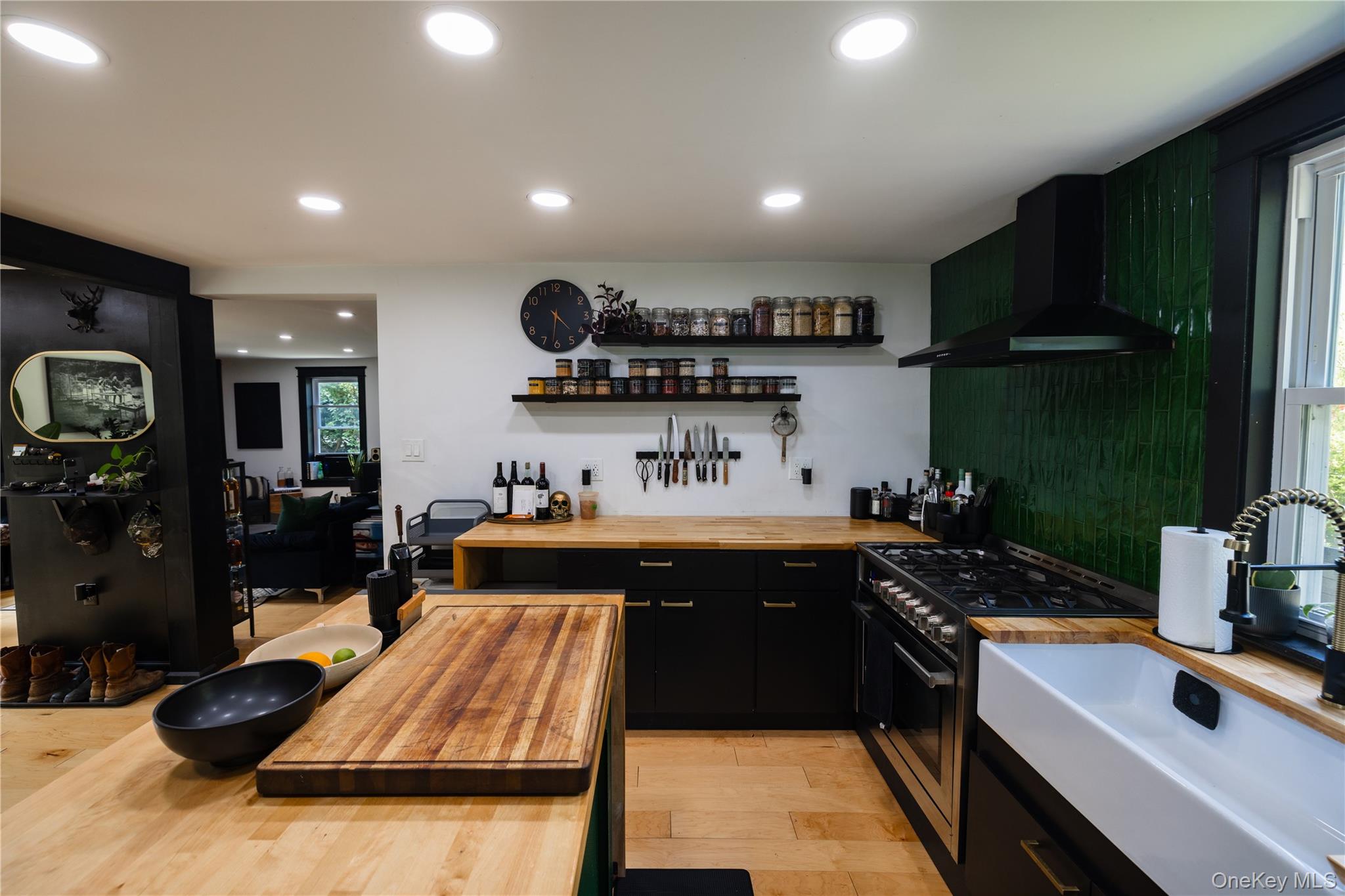 5628 State Route 9G, Hudson, NY 12534