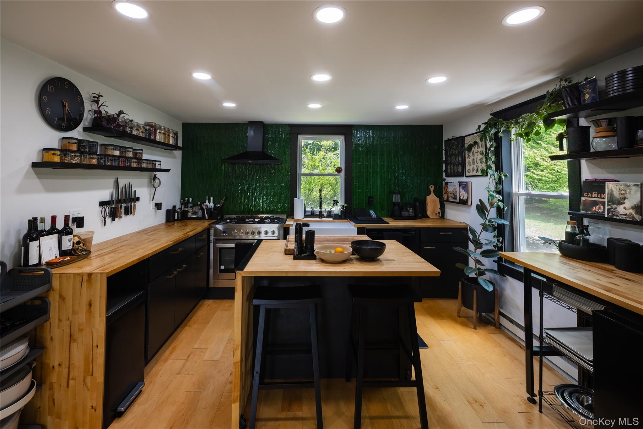 5628 State Route 9G, Hudson, NY 12534