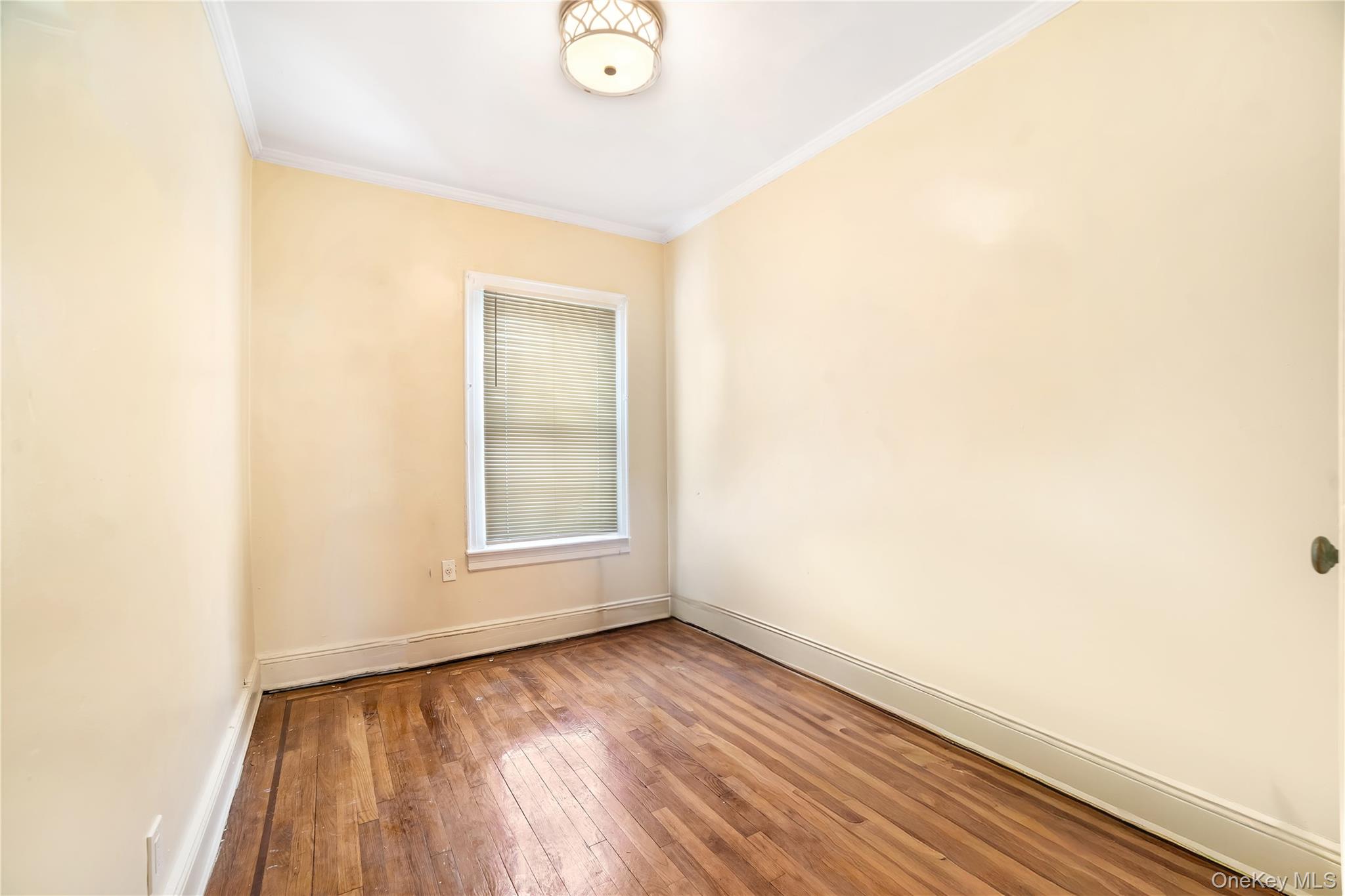 119-23 177th Place, Saint Albans, NY 11434