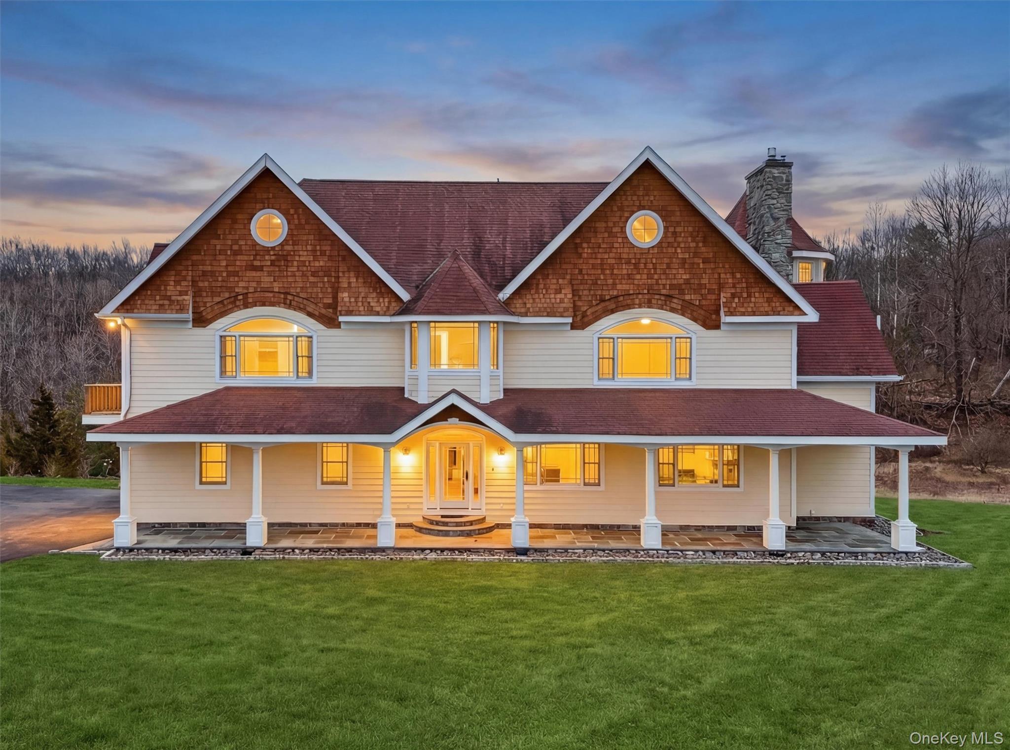 48 Eastview Lane, Red Hook, NY 12571