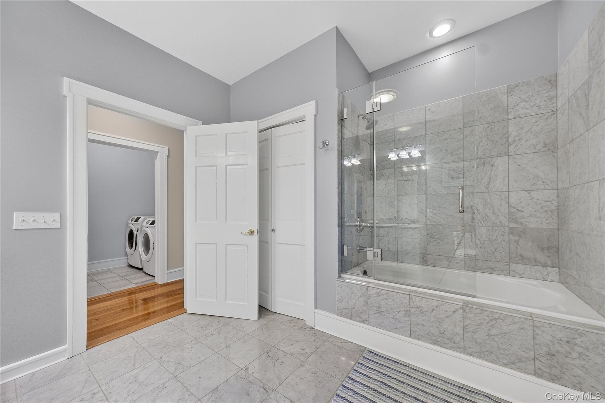 48 Eastview Lane, Red Hook, NY 12571