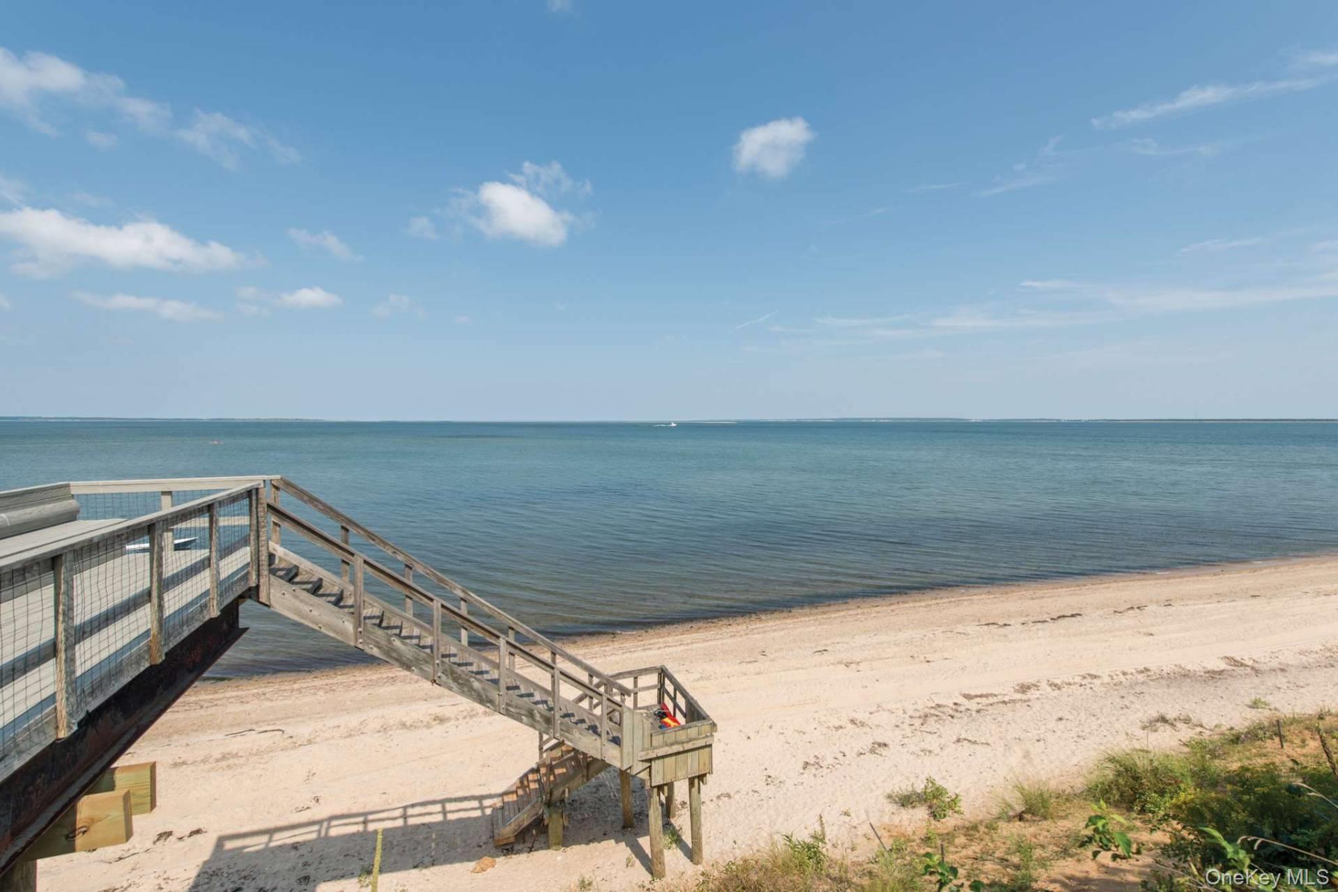 72 Louse Point Road, East Hampton, NY 11937