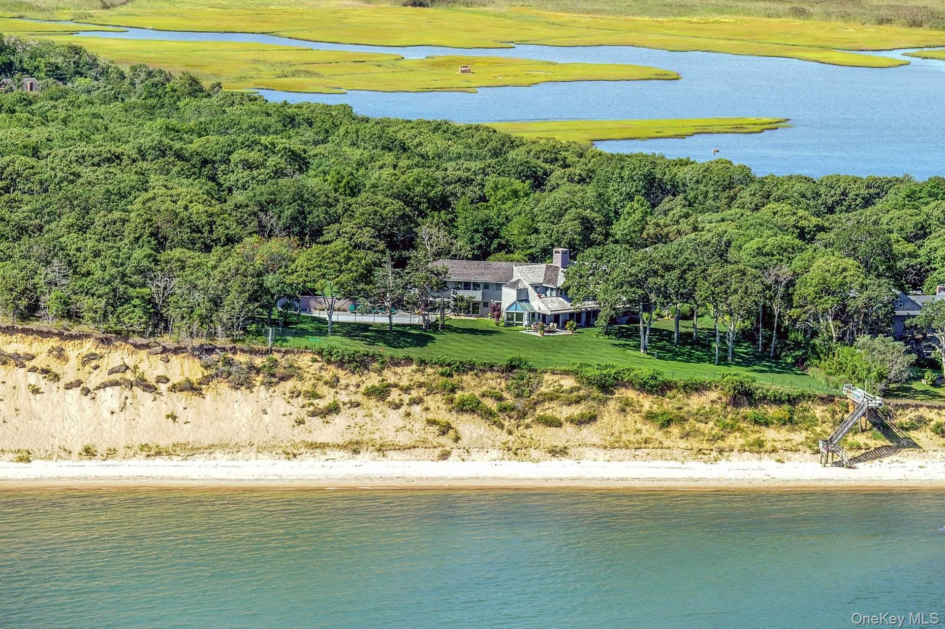 72 Louse Point Road, East Hampton, NY 11937