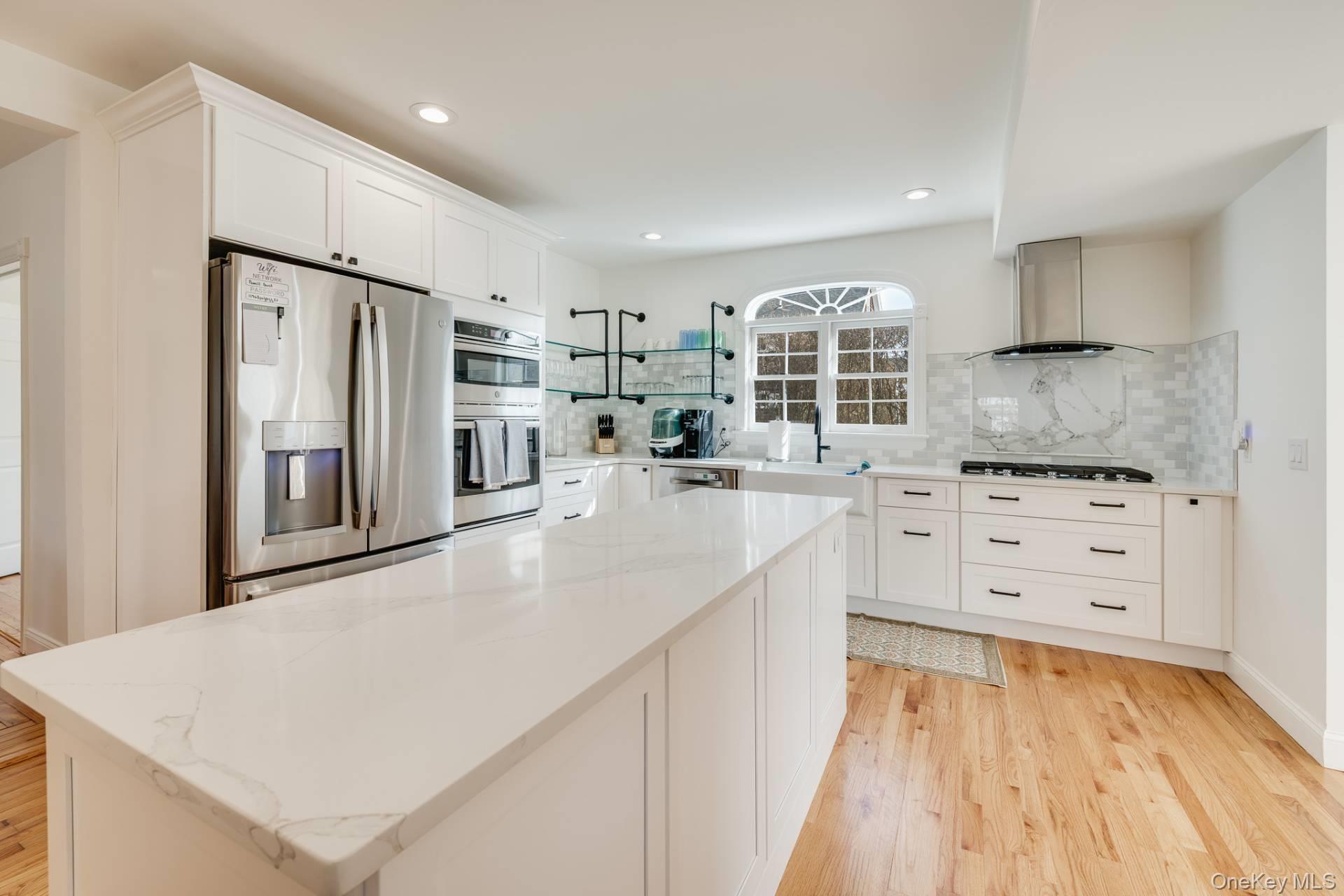 82 Powell Avenue, Southampton, NY 11968