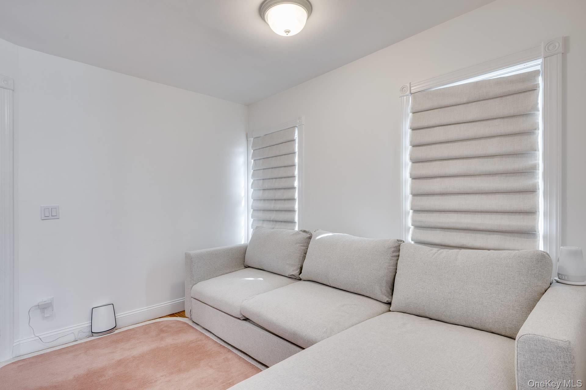 82 Powell Avenue, Southampton, NY 11968