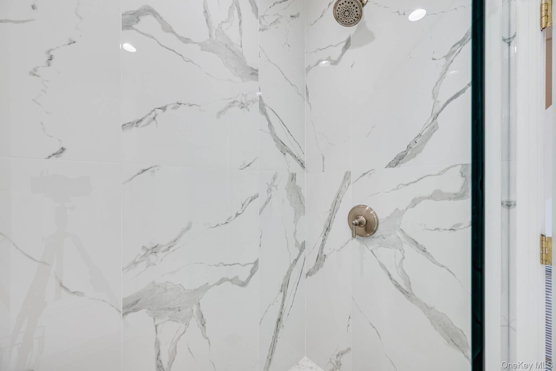 82 Powell Avenue, Southampton, NY 11968