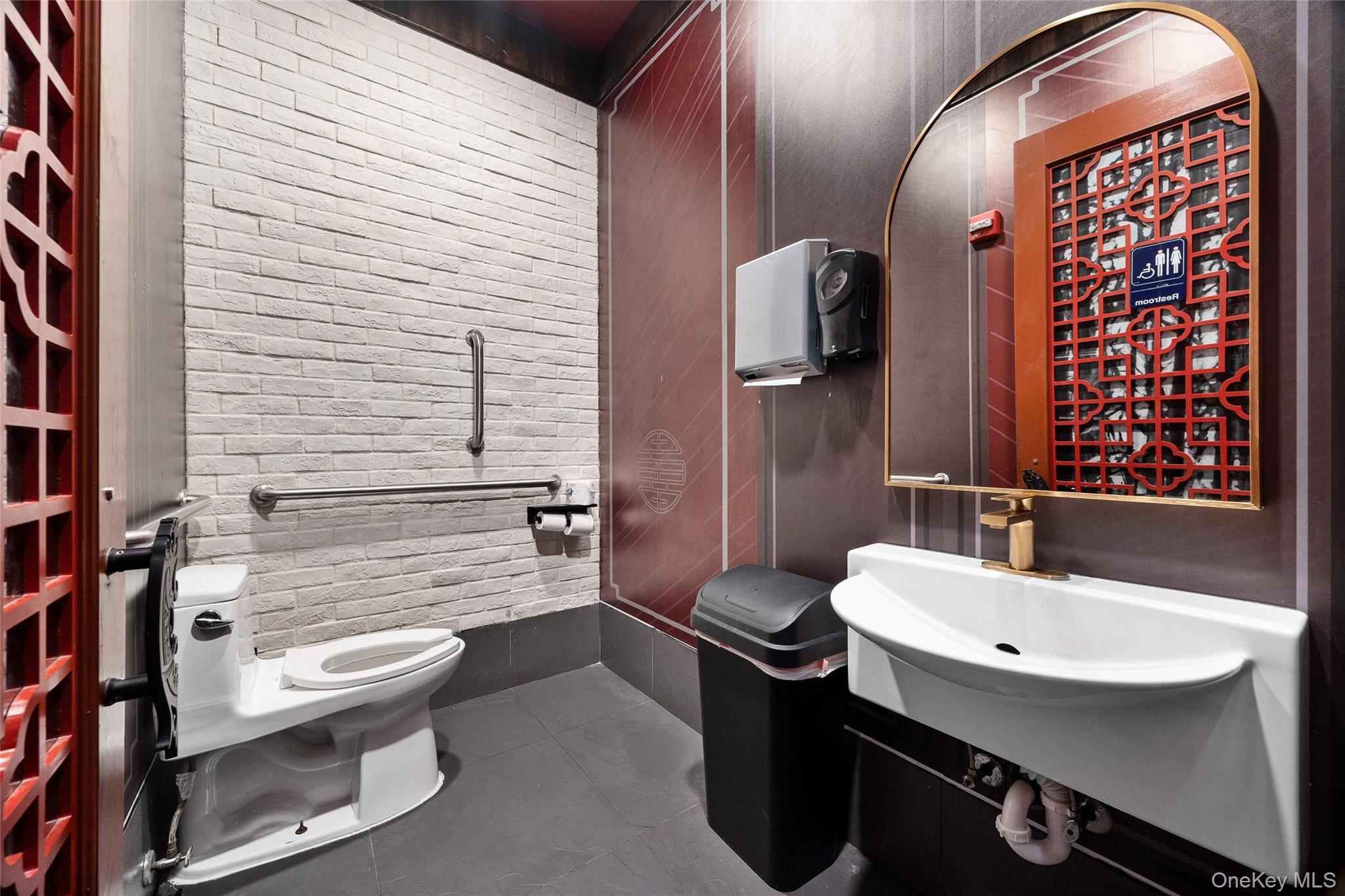 45 Carmans Road, Massapequa, NY 11758