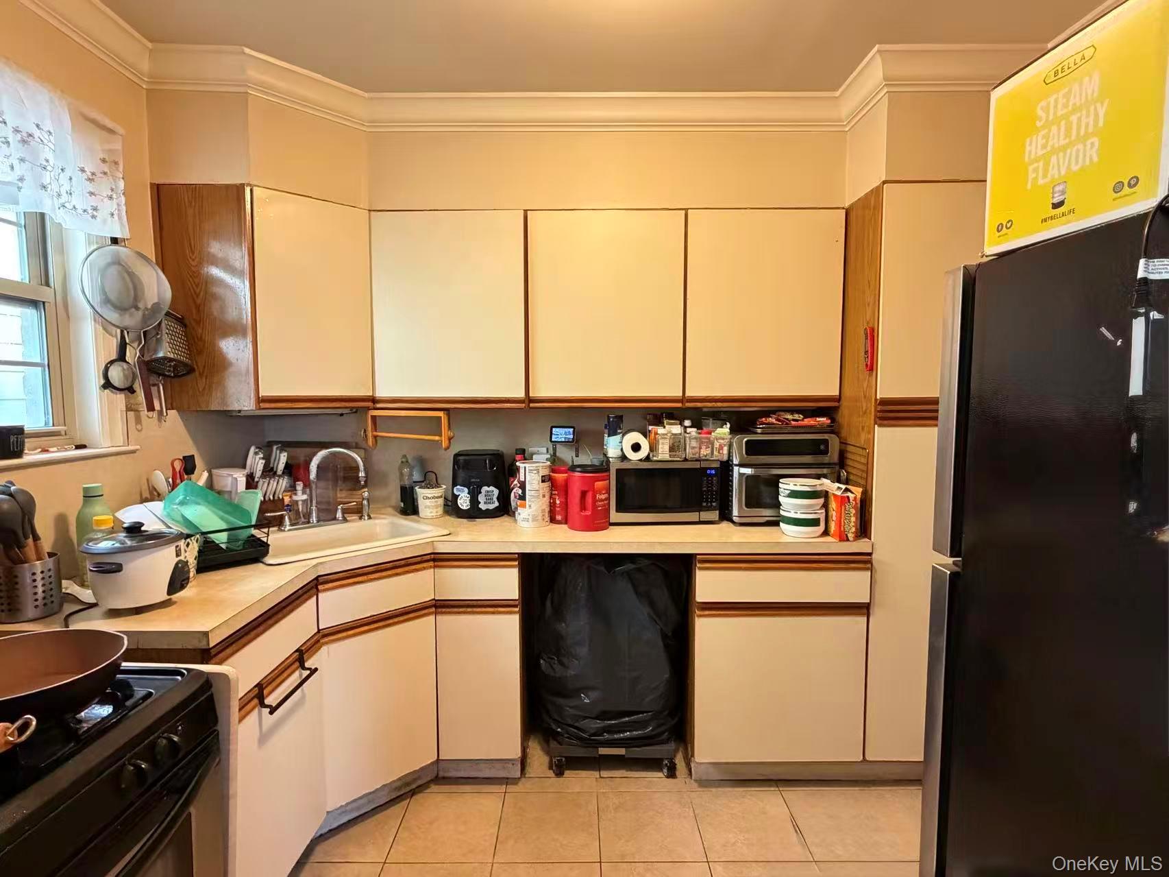 52-57 84th Street, Elmhurst, NY 11373