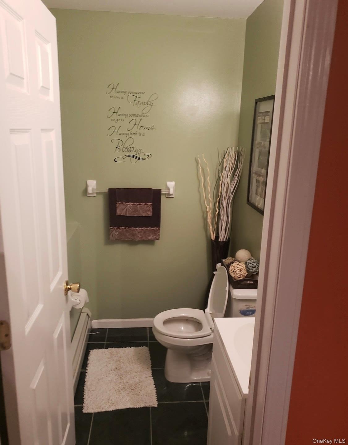 20 Tammy Drive, Middletown, NY 10941