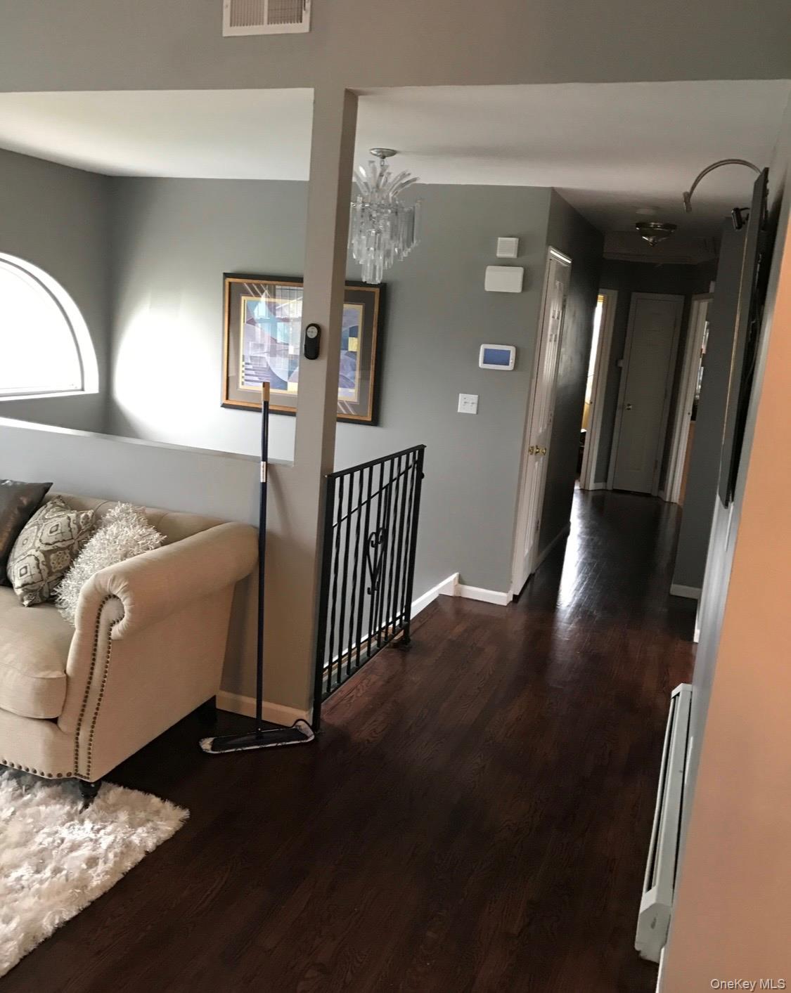 20 Tammy Drive, Middletown, NY 10941