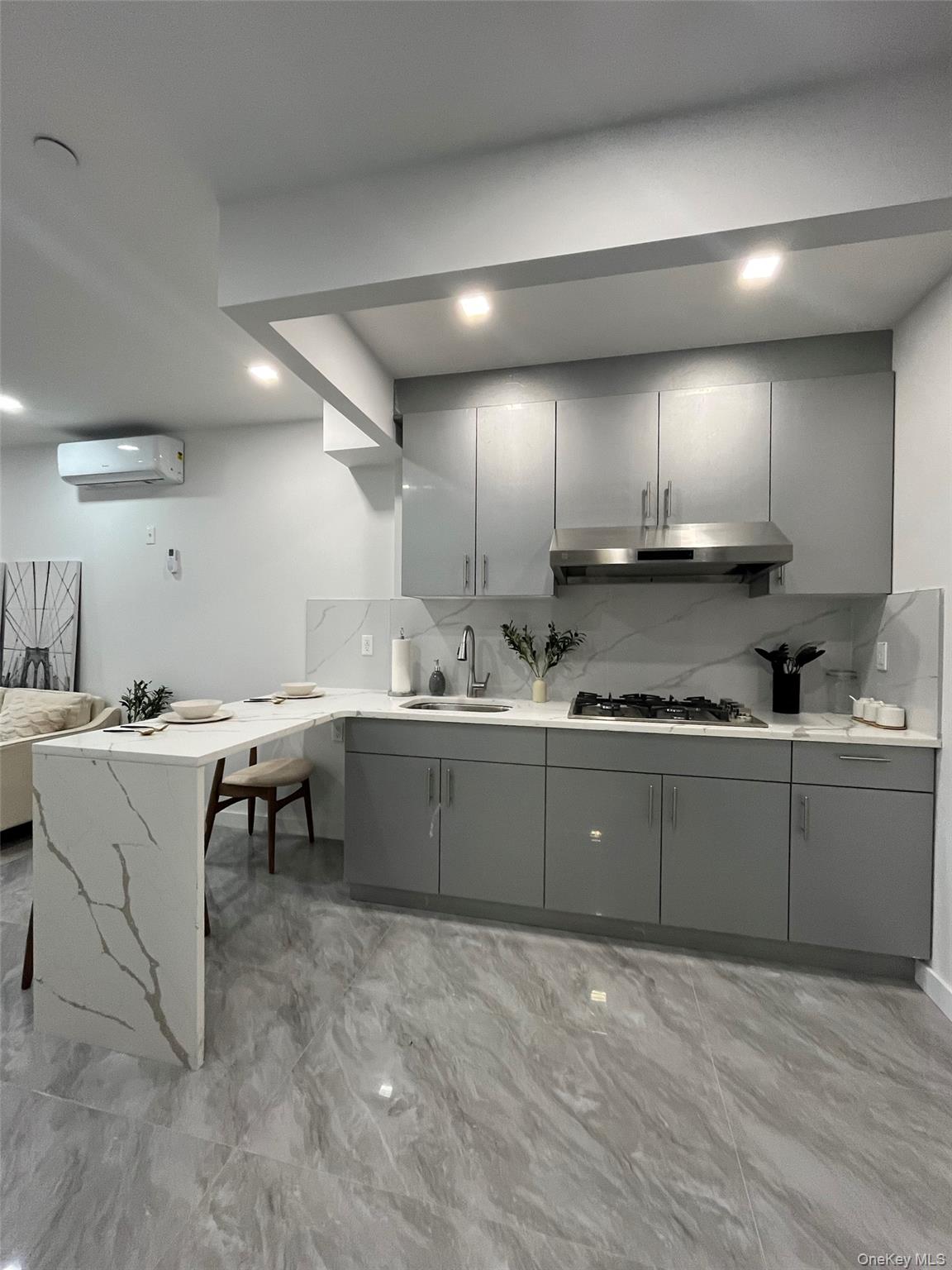 941 57TH Street # 1A, Brooklyn, NY 11219