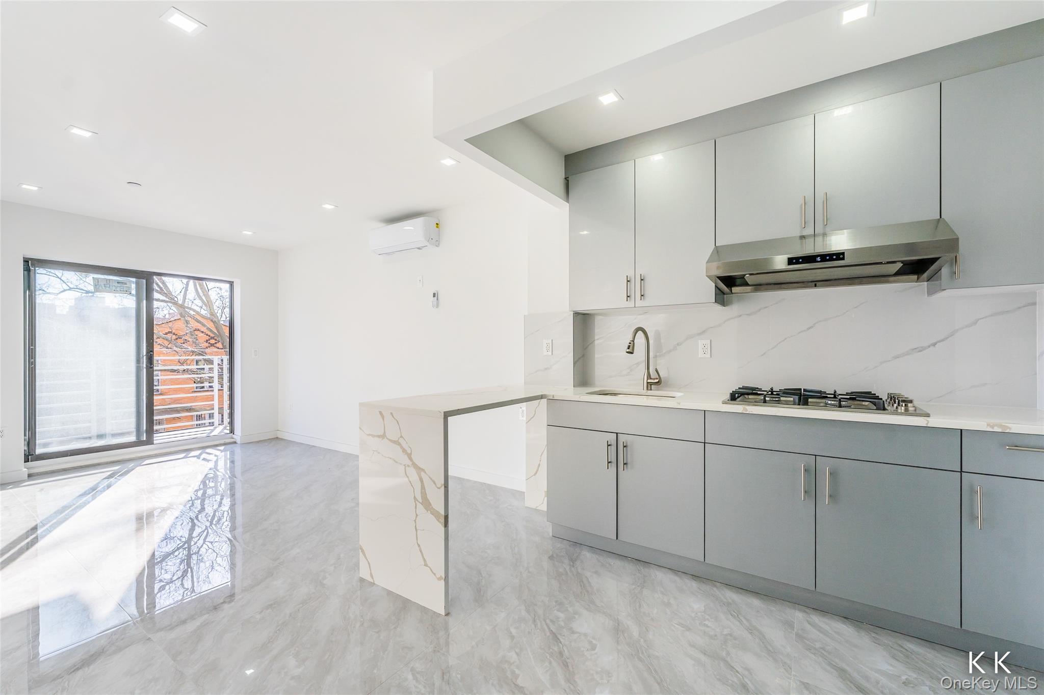 941 57TH Street # 1A, Brooklyn, NY 11219