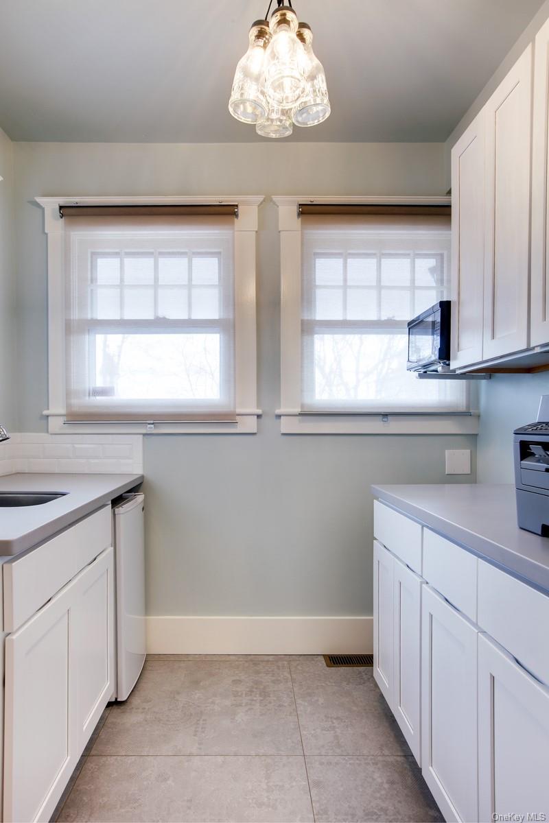 21 E Second Street, Riverhead, NY 11901