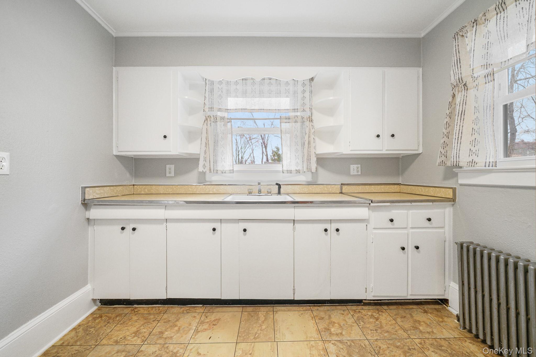 34 Waldberg Avenue, Congers, NY 10920