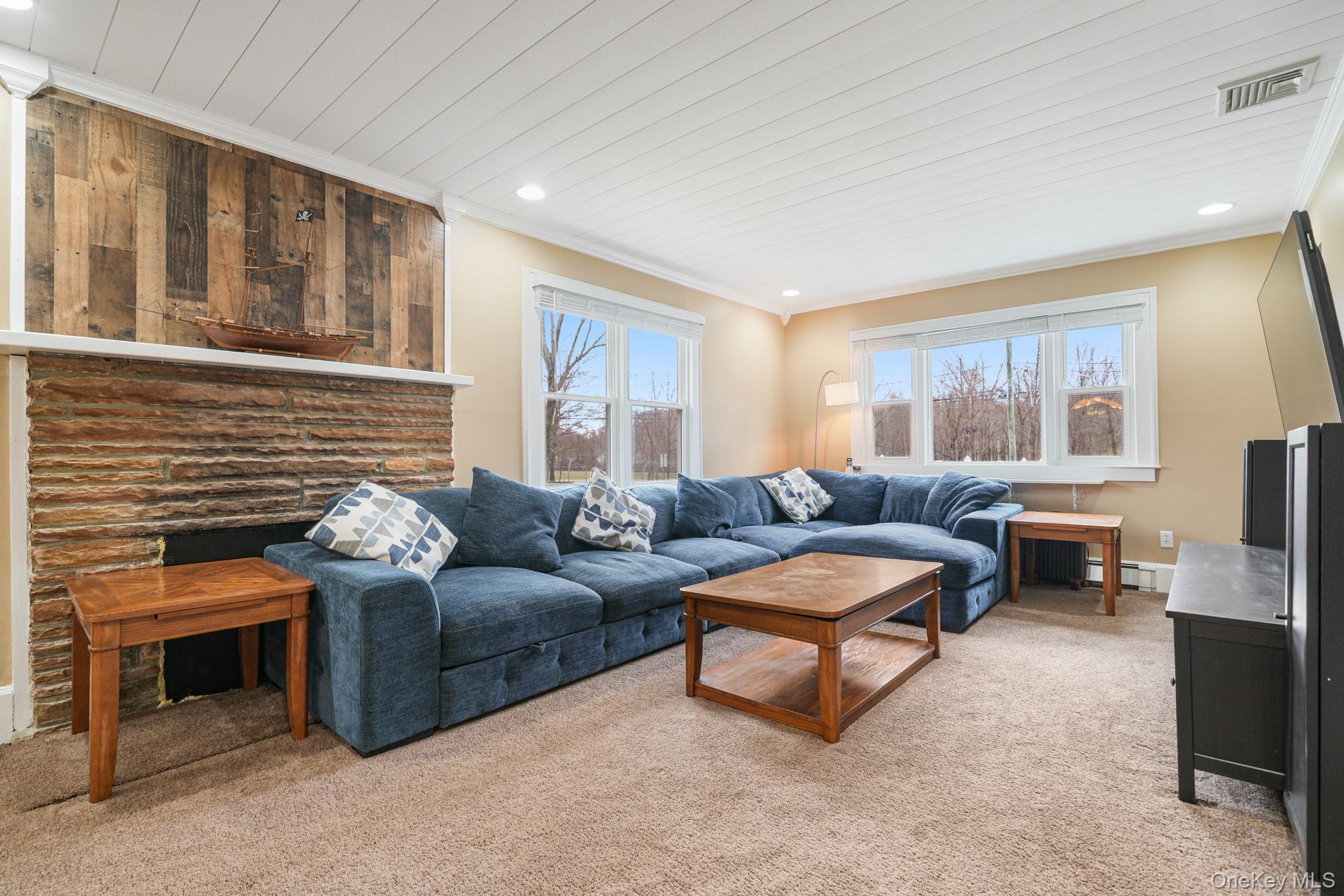 34 Waldberg Avenue, Congers, NY 10920