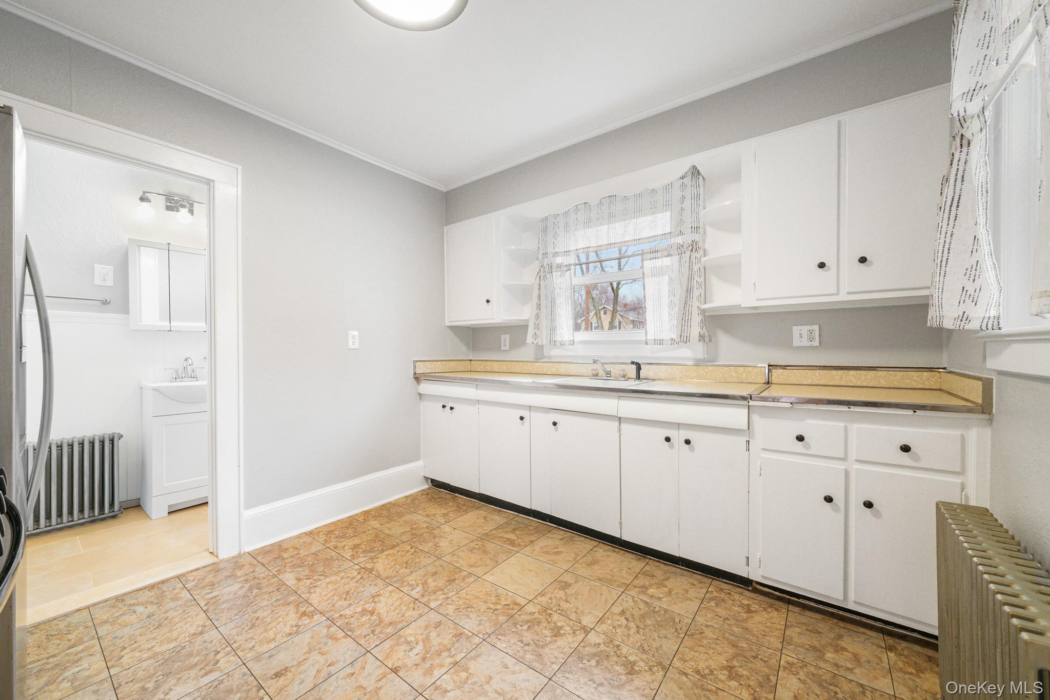 34 Waldberg Avenue, Congers, NY 10920