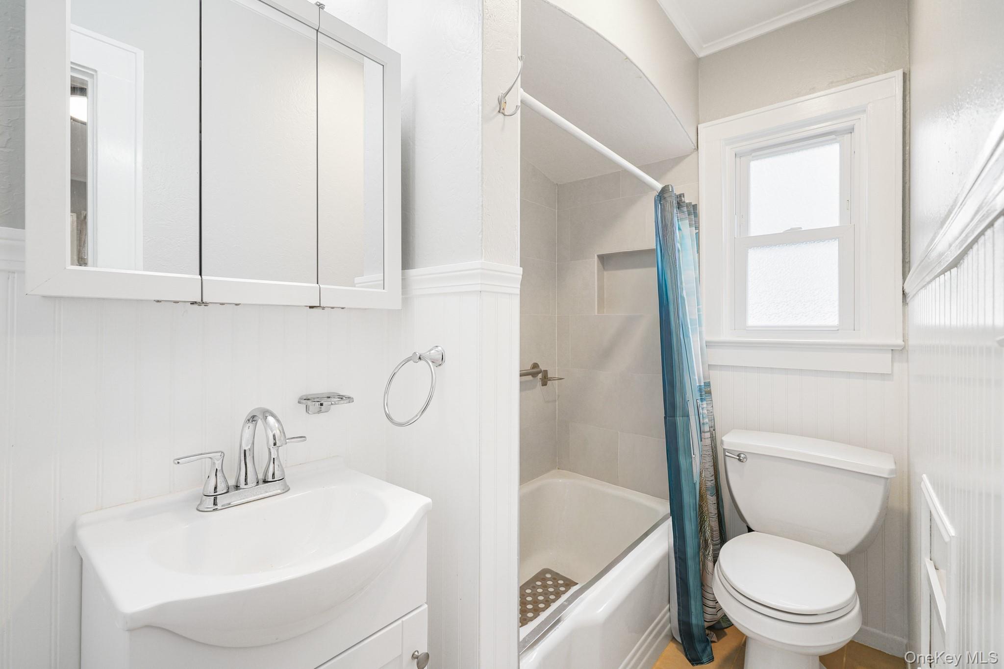 34 Waldberg Avenue, Congers, NY 10920