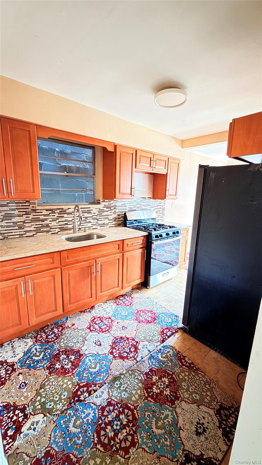 41-18 149th Pl, Flushing, NY 11355