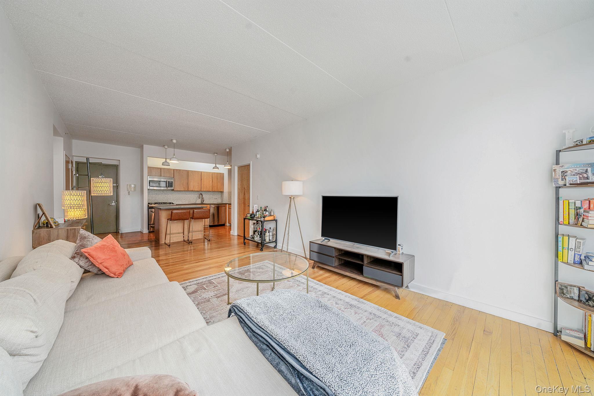 475 Sterling Place # 2J, Brooklyn, NY 11238