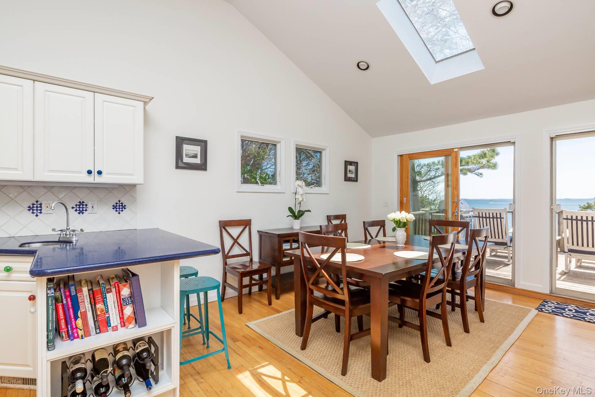 6 Peconic Road, Southampton, NY 11968