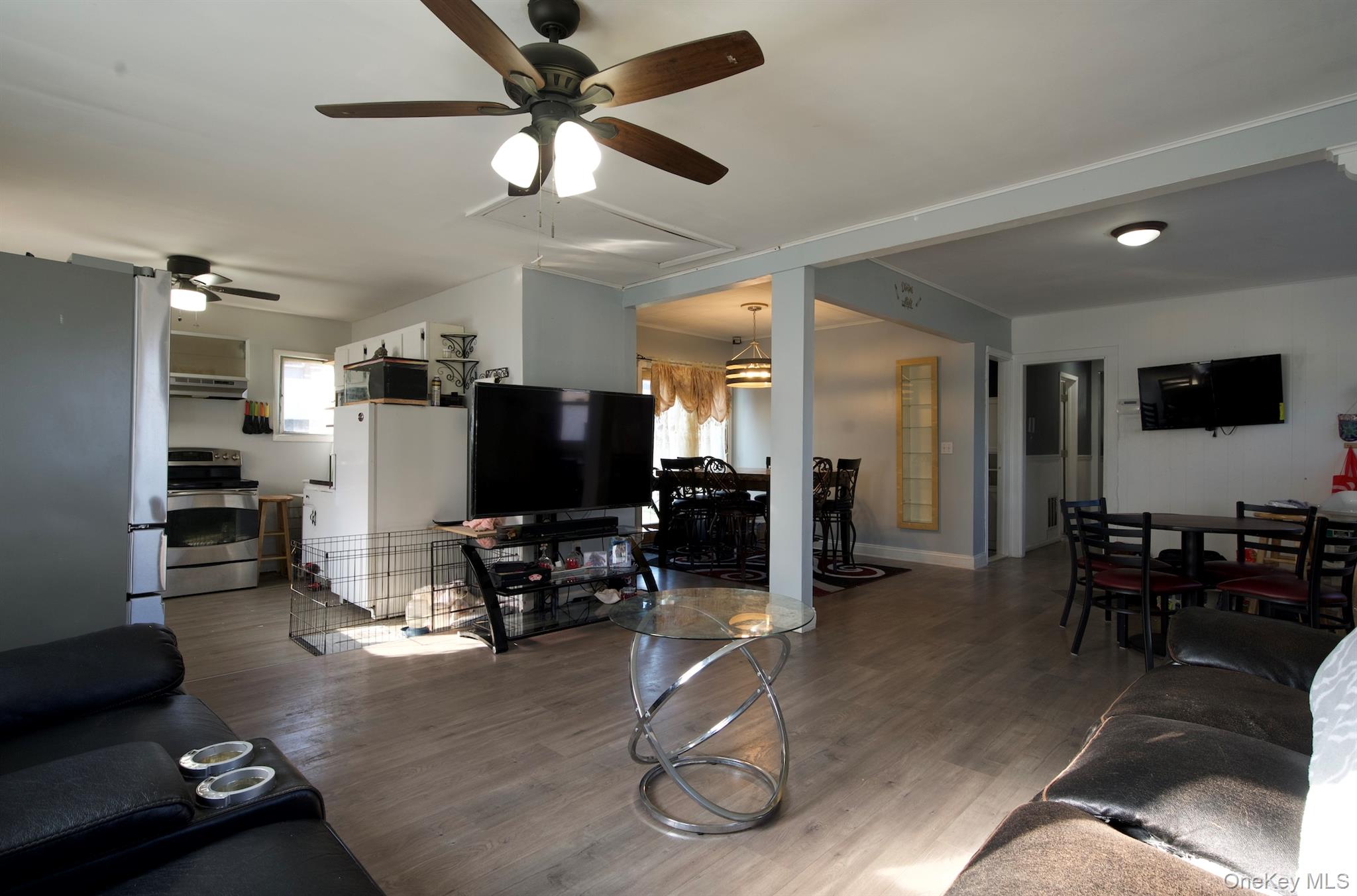 64 Beech Avenue, Farmingville, NY 11738