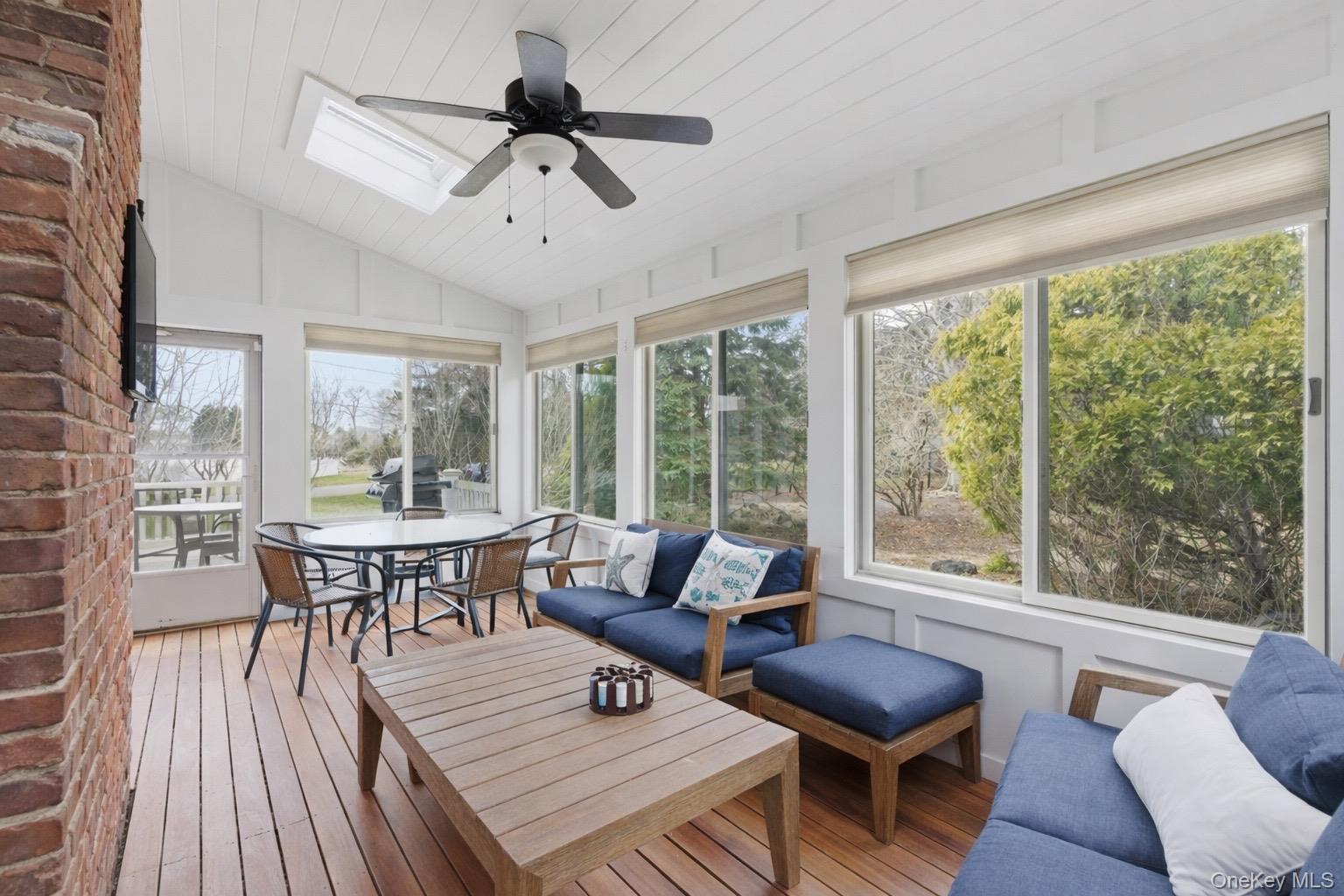 1 Canal Way, Hampton Bays, NY 11946