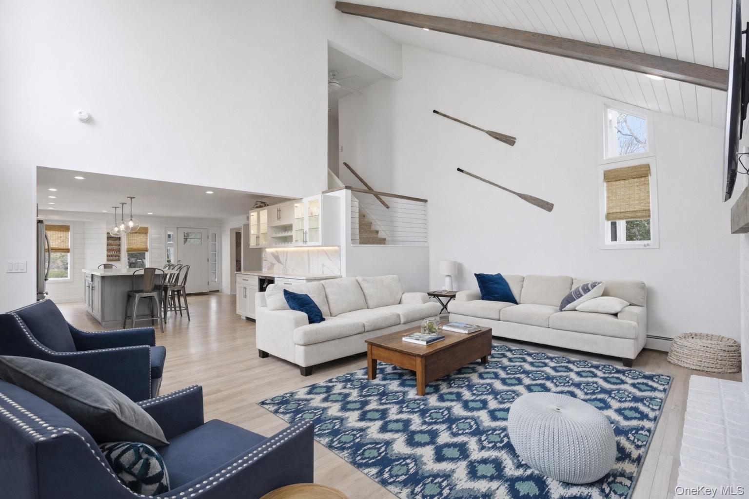 1 Canal Way, Hampton Bays, NY 11946