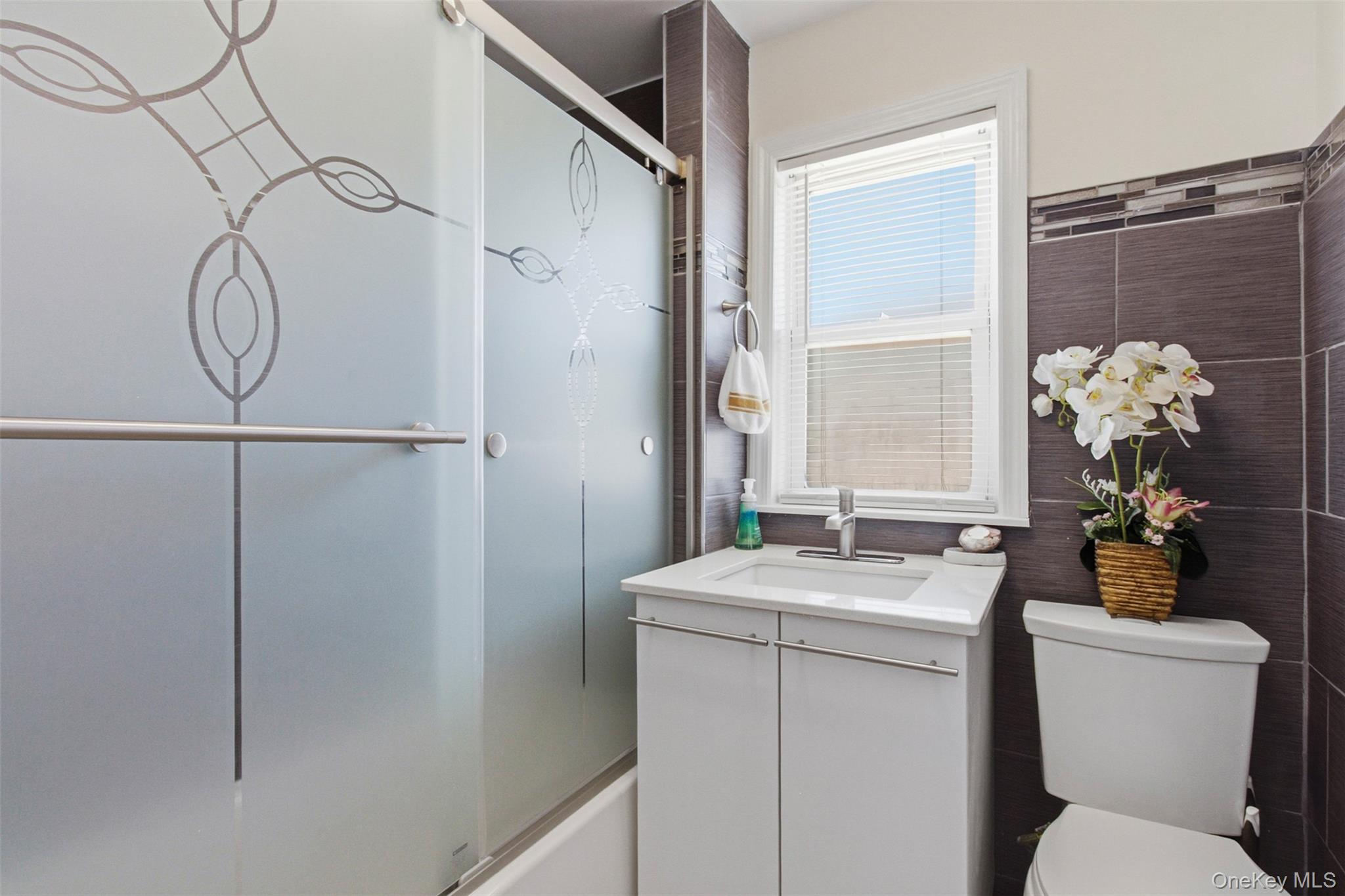 620 S 9th Avenue, Mount Vernon, NY 10550