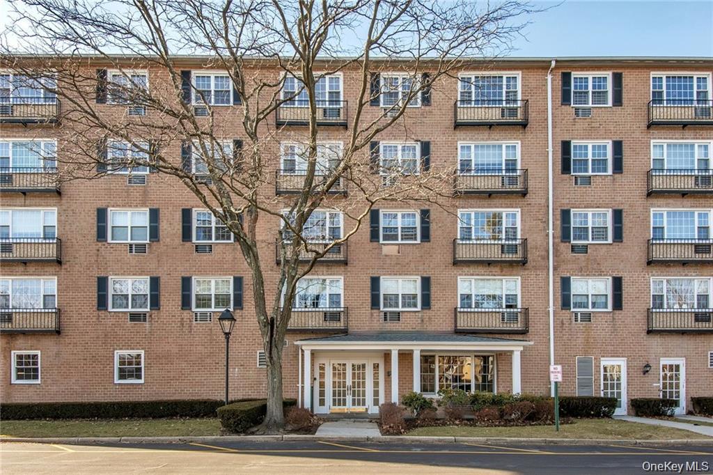 1 Consulate Drive # 2K, Tuckahoe, NY 10707