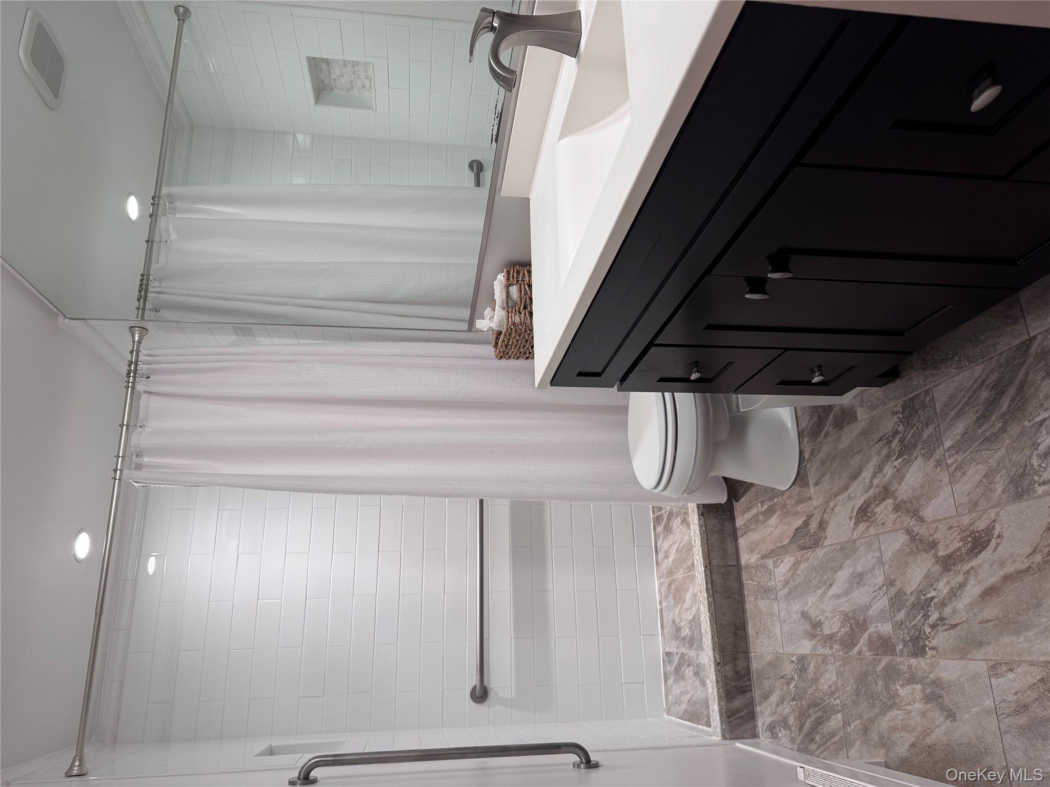 3 Annabelle Lane, New City, NY 10956