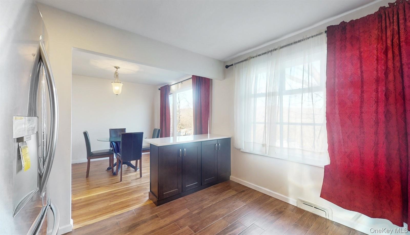 10 Rumbrook Road, Elmsford, NY 10523