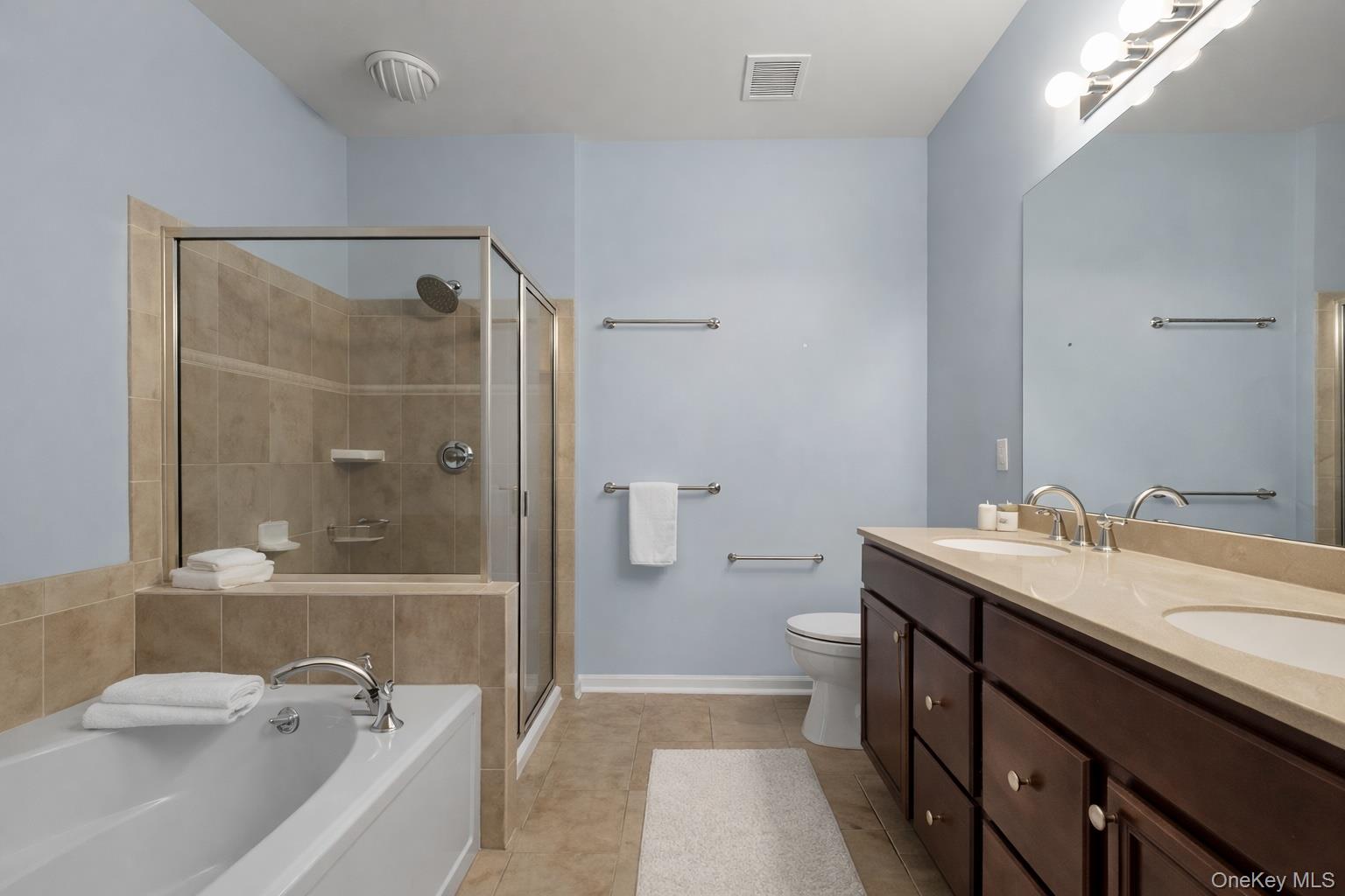 612 Saratoga Lane, Fishkill, NY 12524