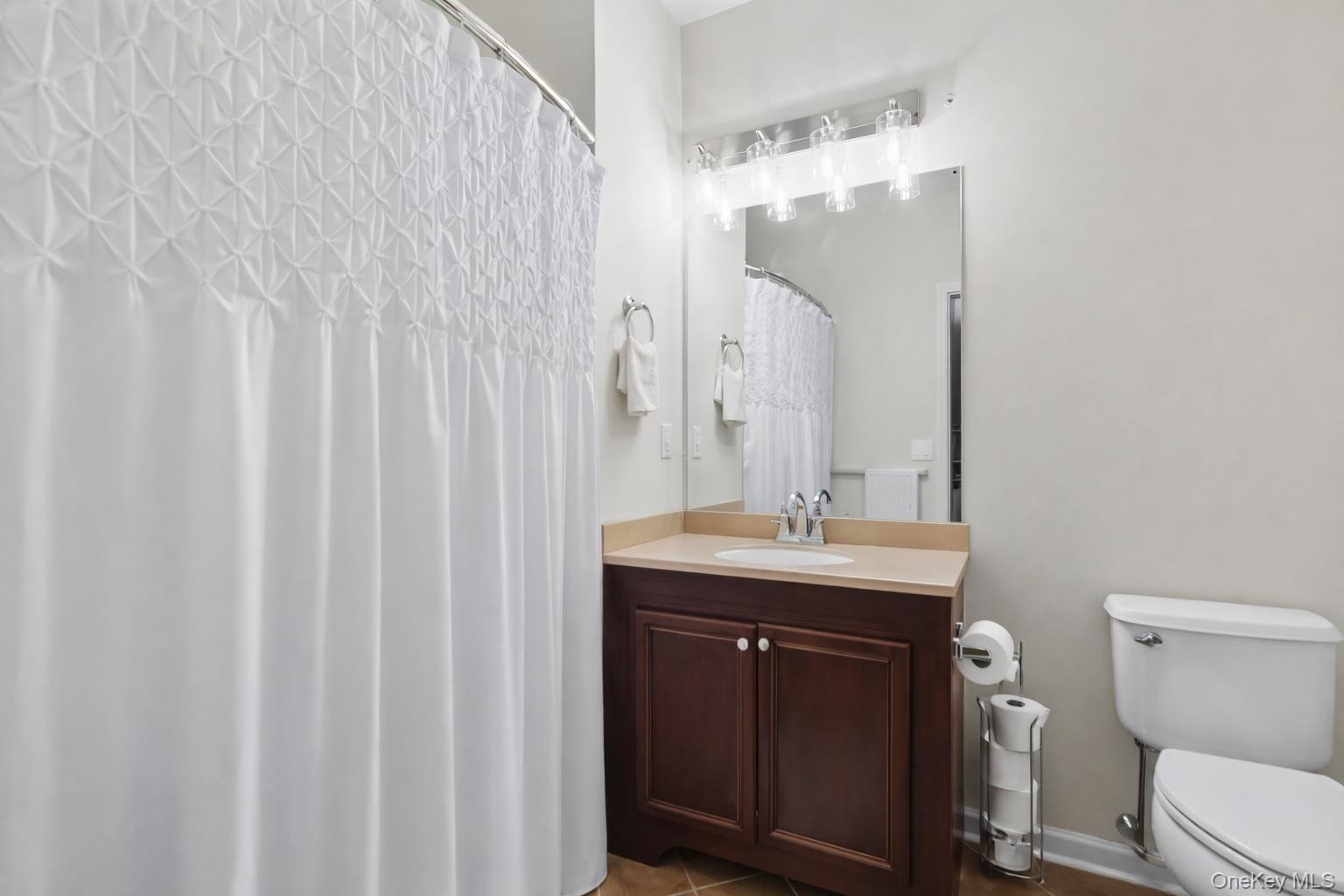 612 Saratoga Lane, Fishkill, NY 12524