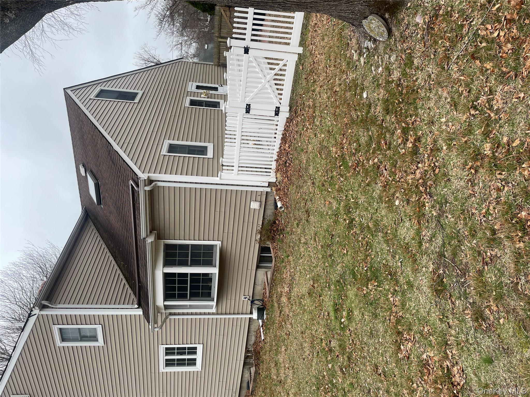 185 Birch Road, Kings Park, NY 11754