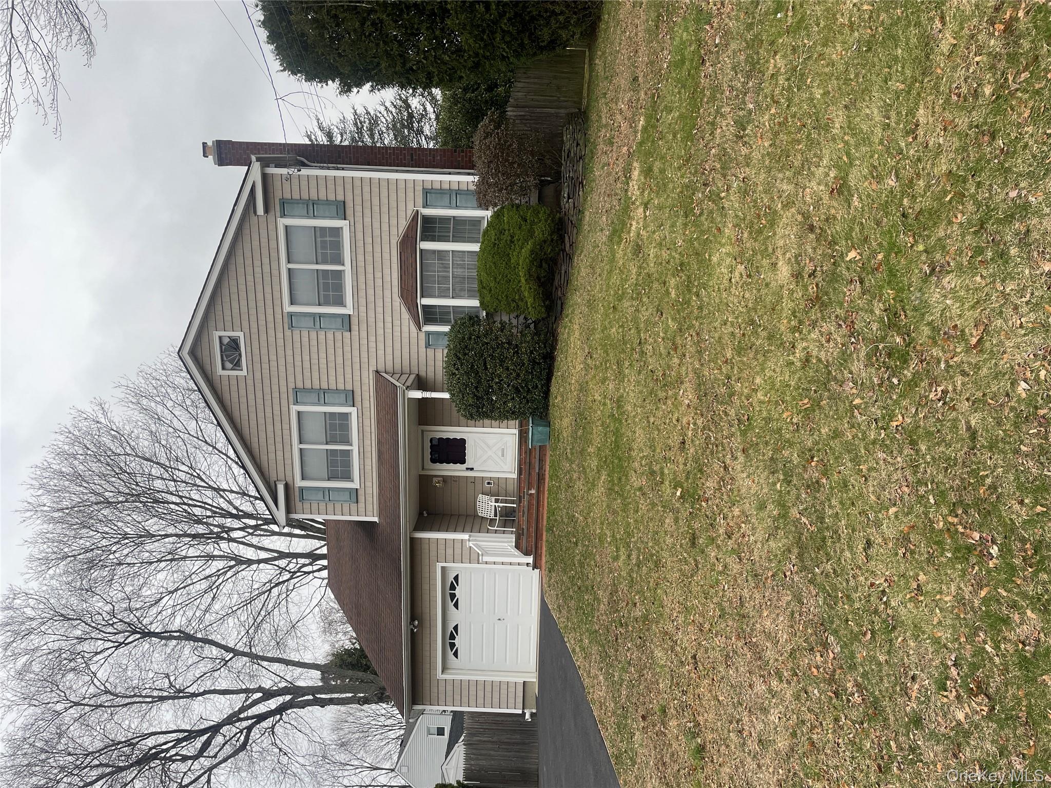 185 Birch Road, Kings Park, NY 11754