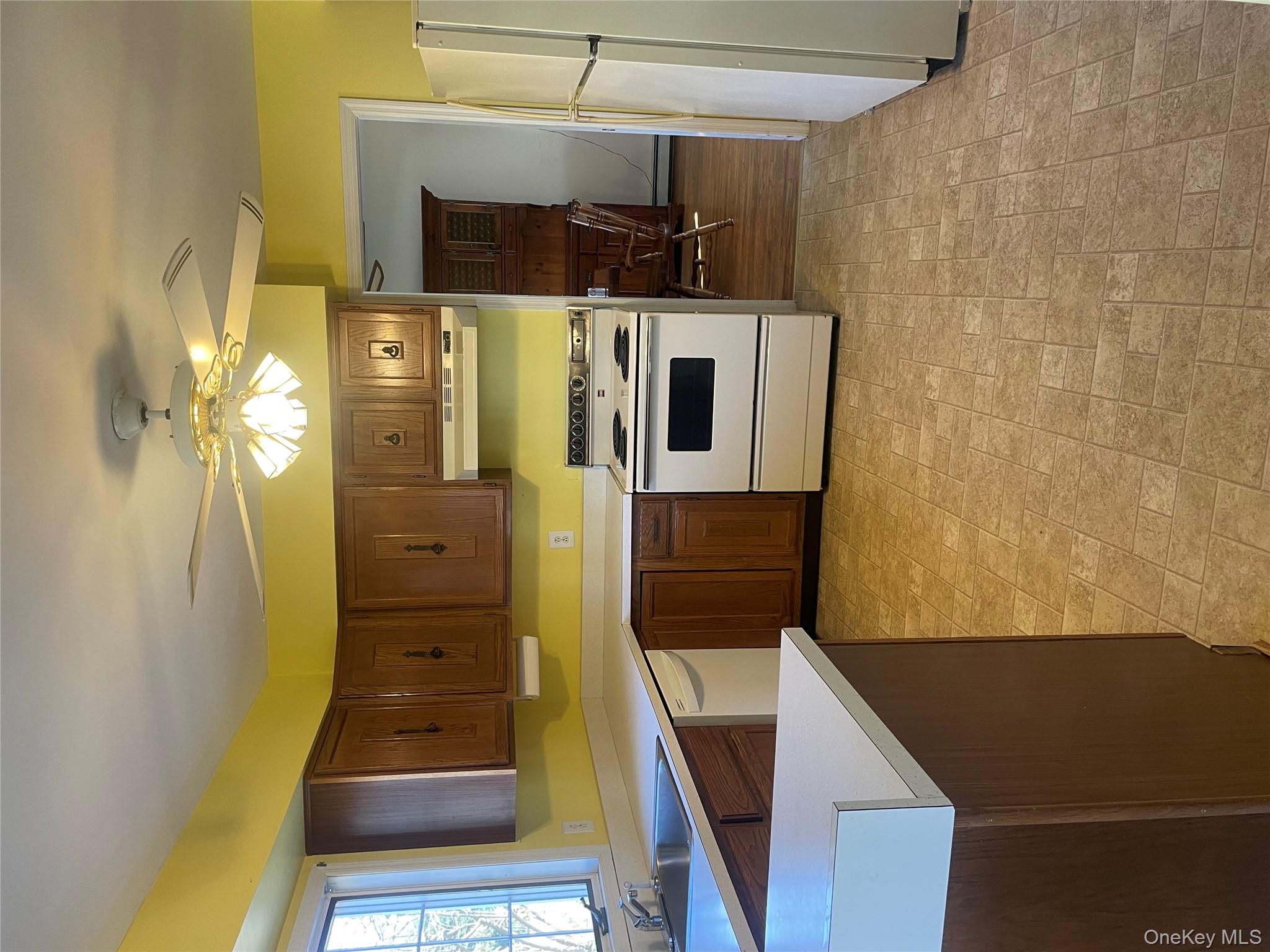 185 Birch Road, Kings Park, NY 11754