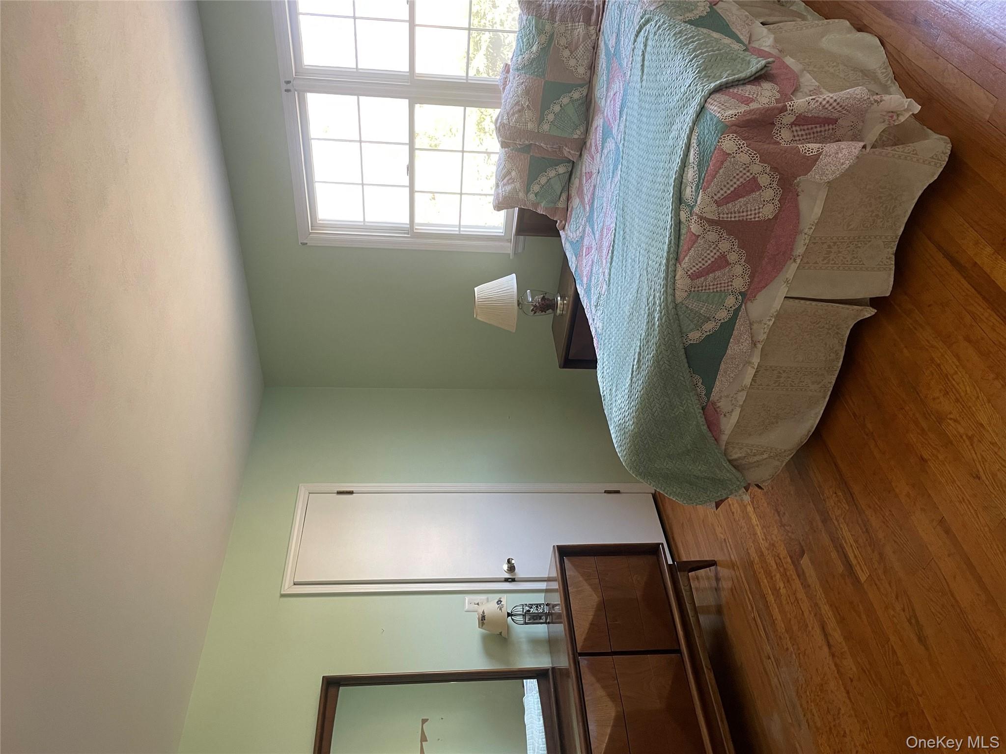 185 Birch Road, Kings Park, NY 11754