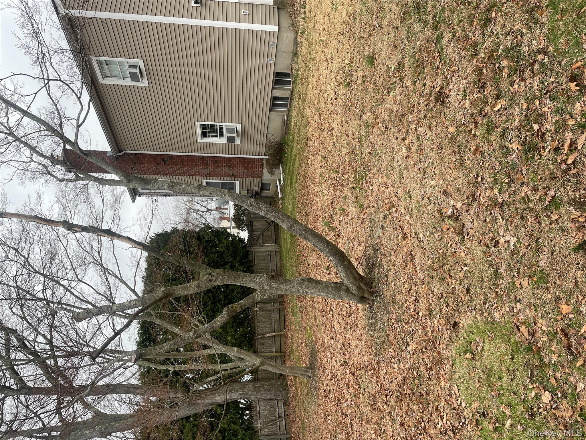 185 Birch Road, Kings Park, NY 11754