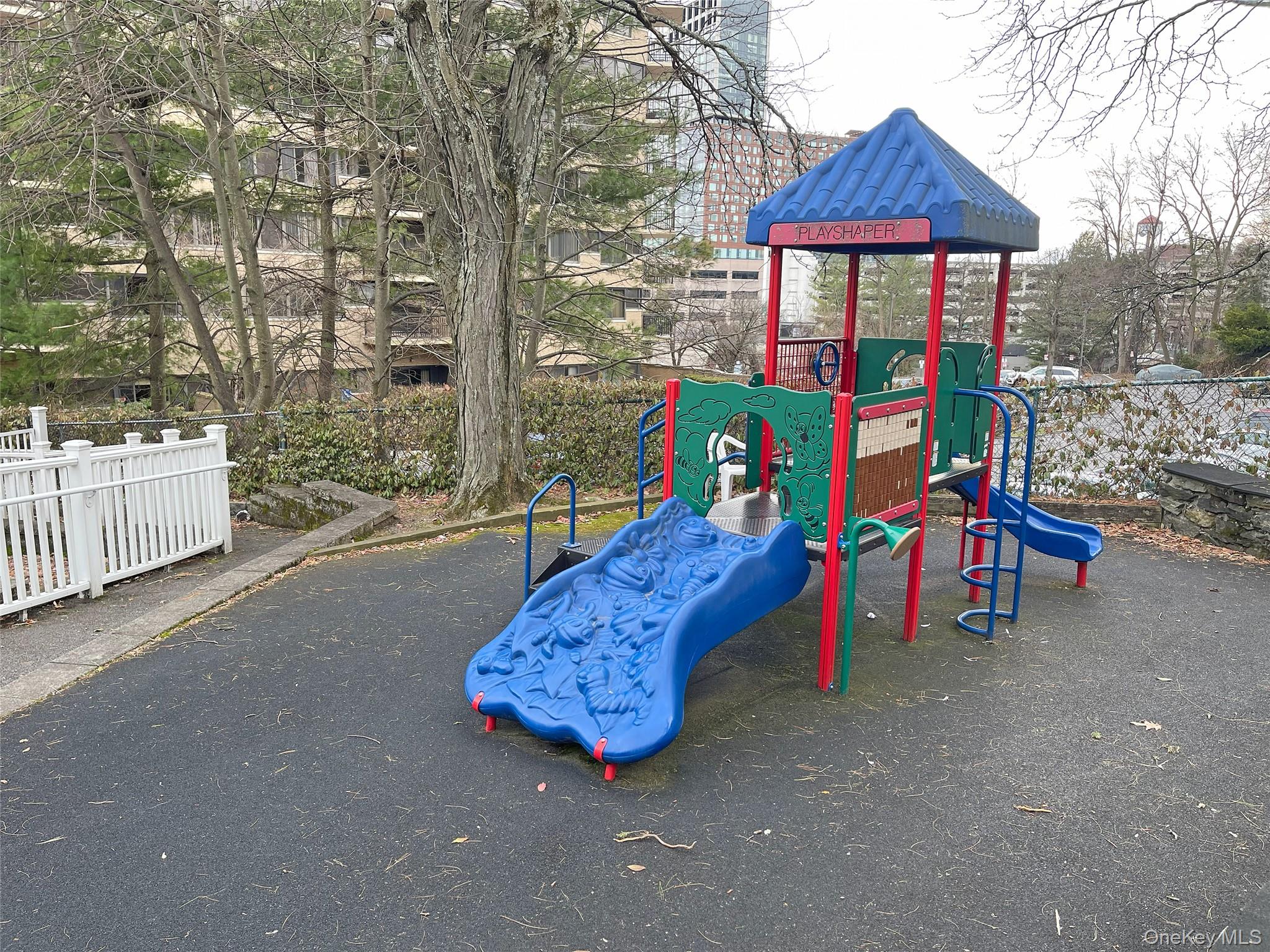 26 Hillside Terrace # F, White Plains, NY 10601