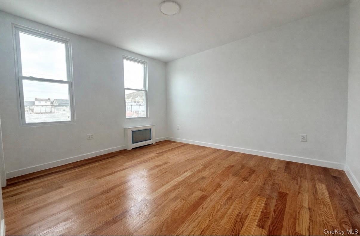 6734 52nd Avenue, Maspeth, NY 11378