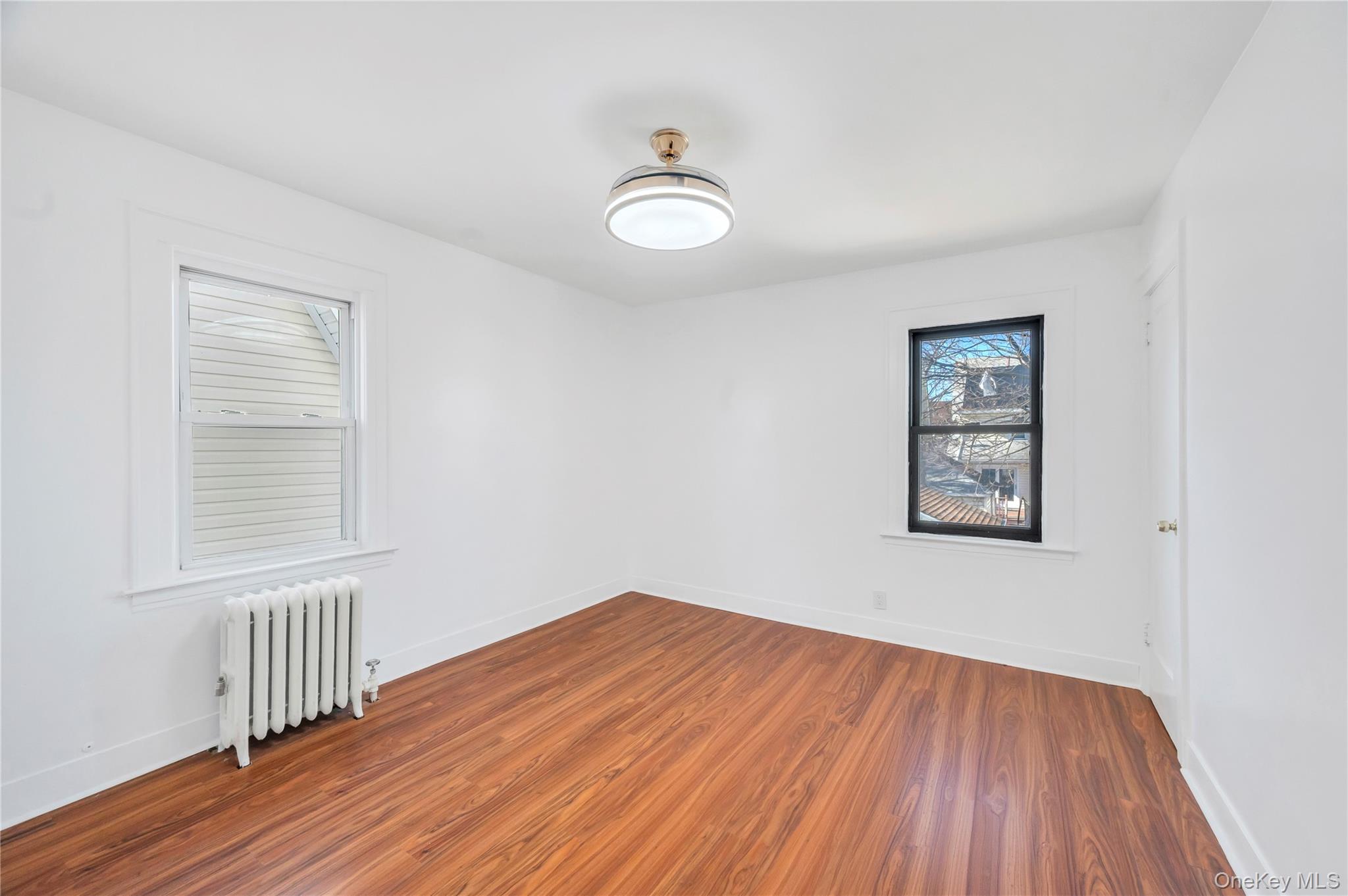 194-19 115th Road, Saint Albans, NY 11412