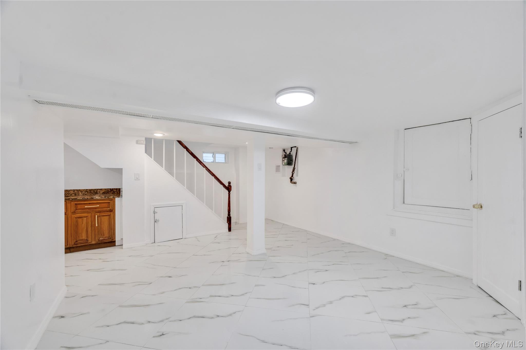 194-19 115th Road, Saint Albans, NY 11412