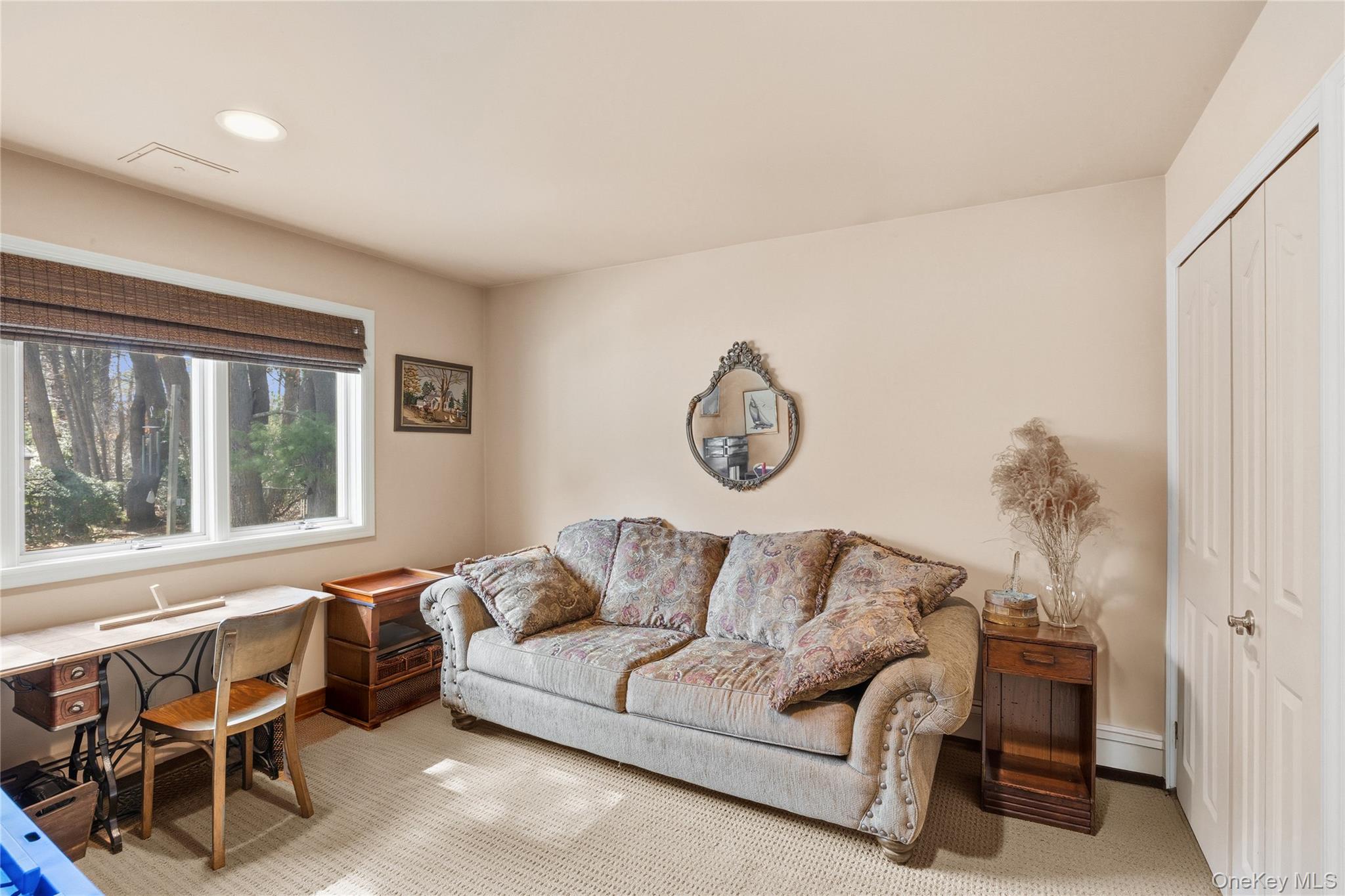 12 E Dosoris Lane, Dix Hills, NY 11746