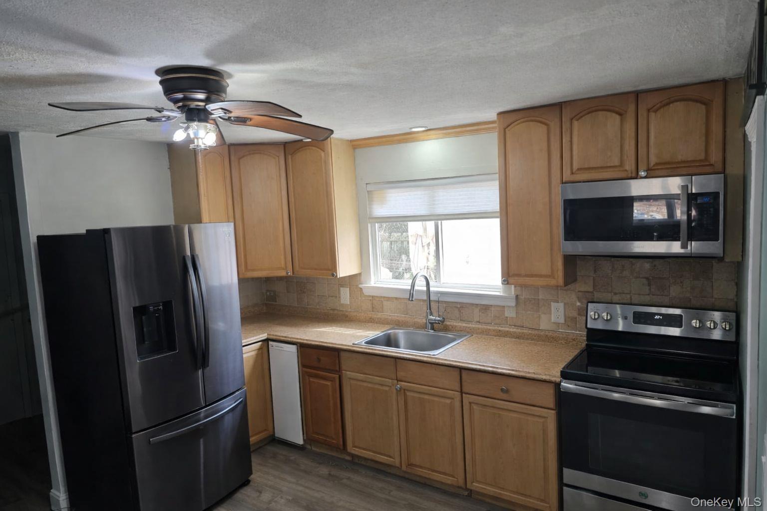 44 Patchogue Avenue, Mastic, NY 11950