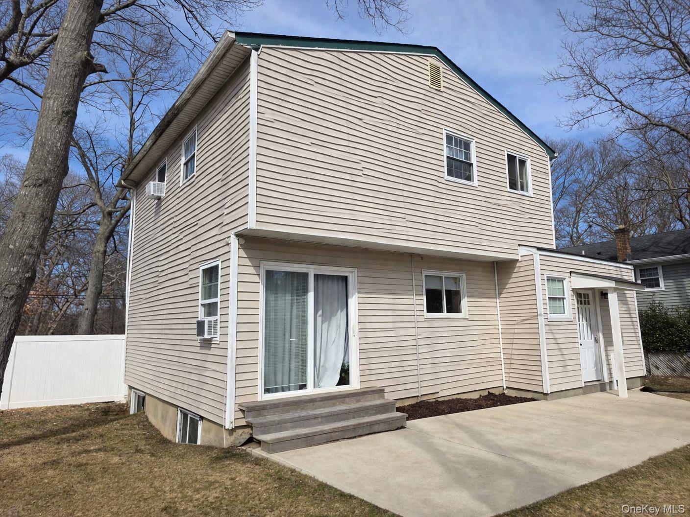 44 Patchogue Avenue, Mastic, NY 11950