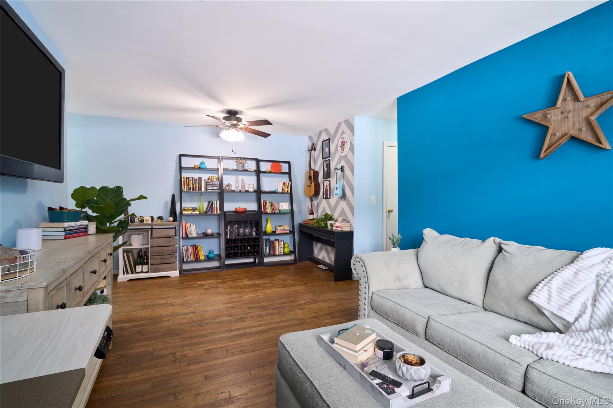 230 Fairharbor Drive # 230, Patchogue, NY 11772