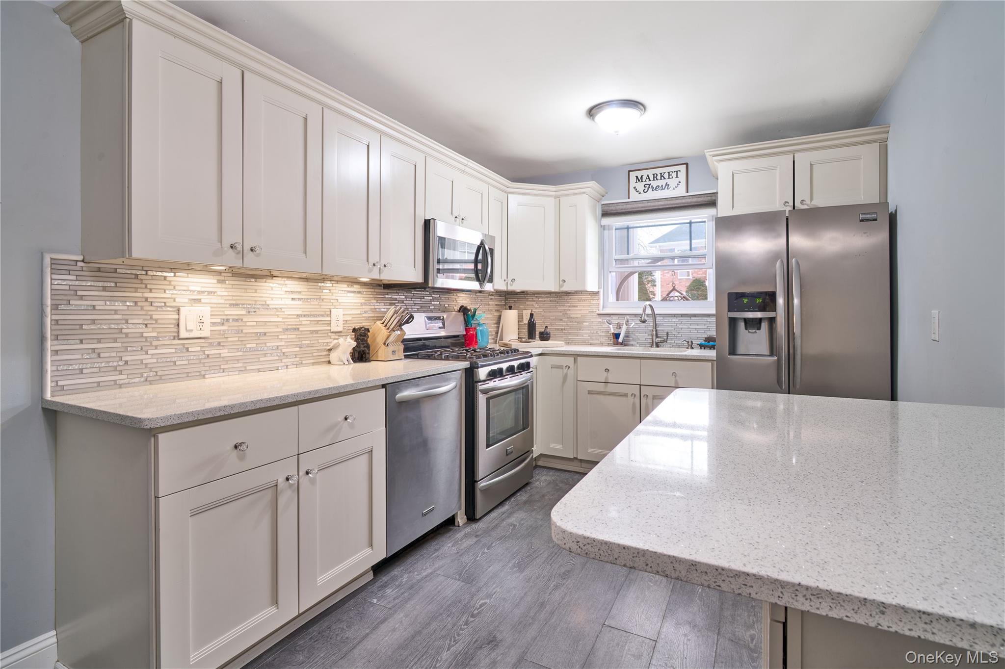 230 Fairharbor Drive # 230, Patchogue, NY 11772