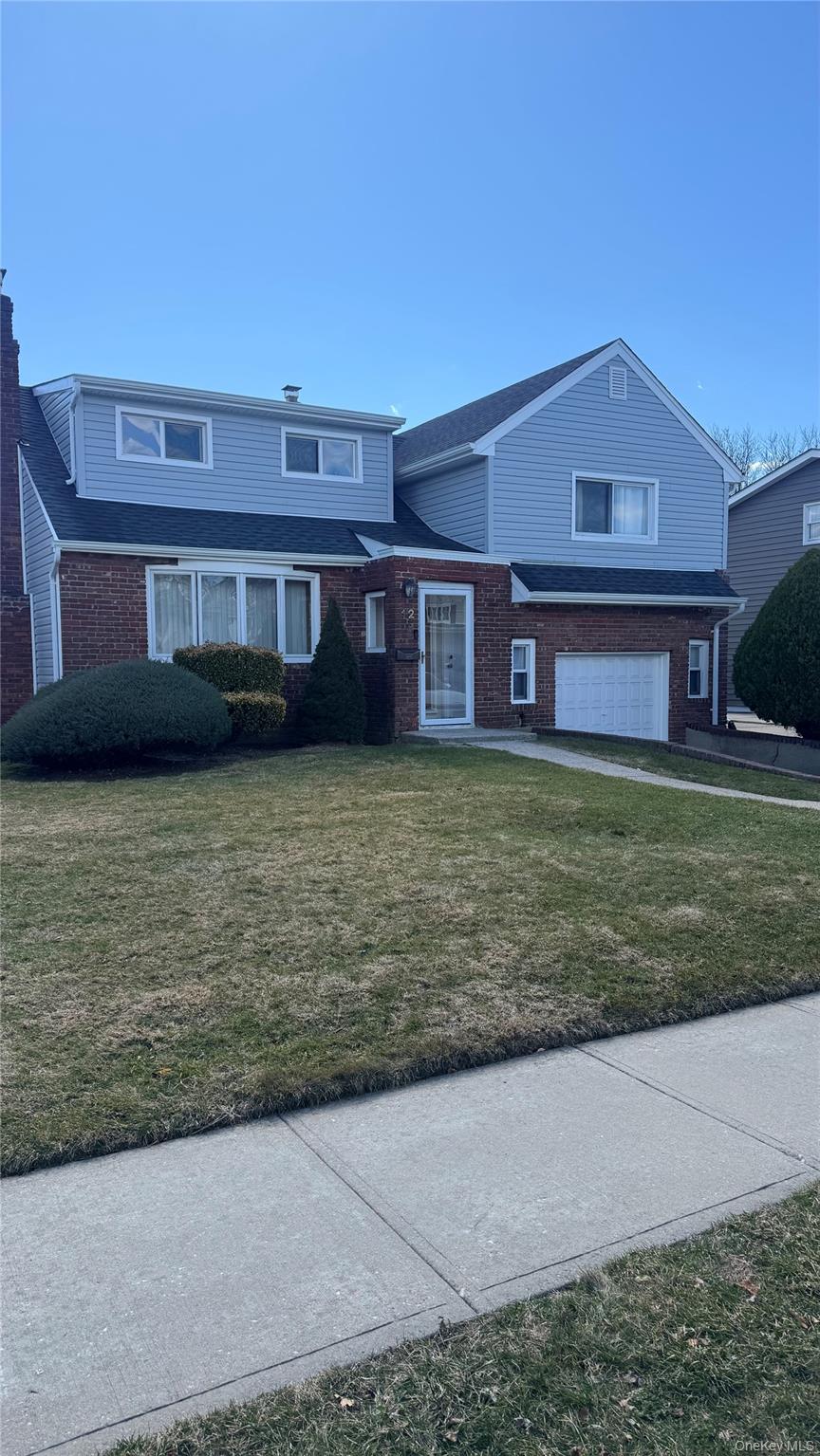 12 Rutland Road, Massapequa, NY 11758