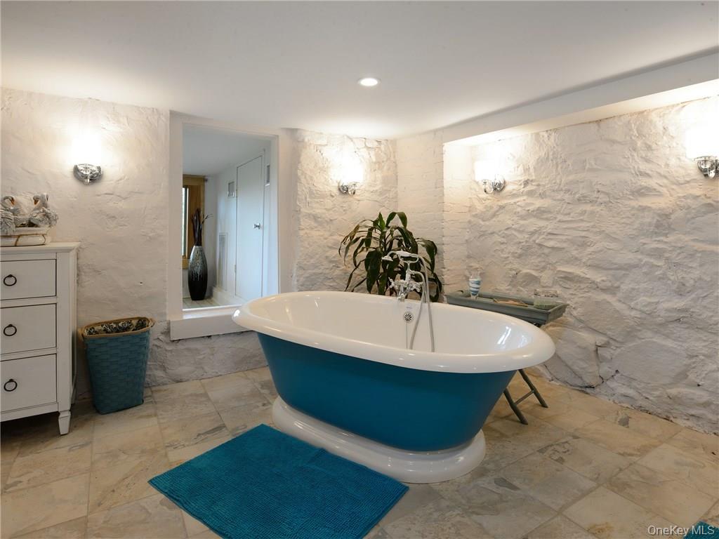 1007 Route 9W, Nyack, NY 10960